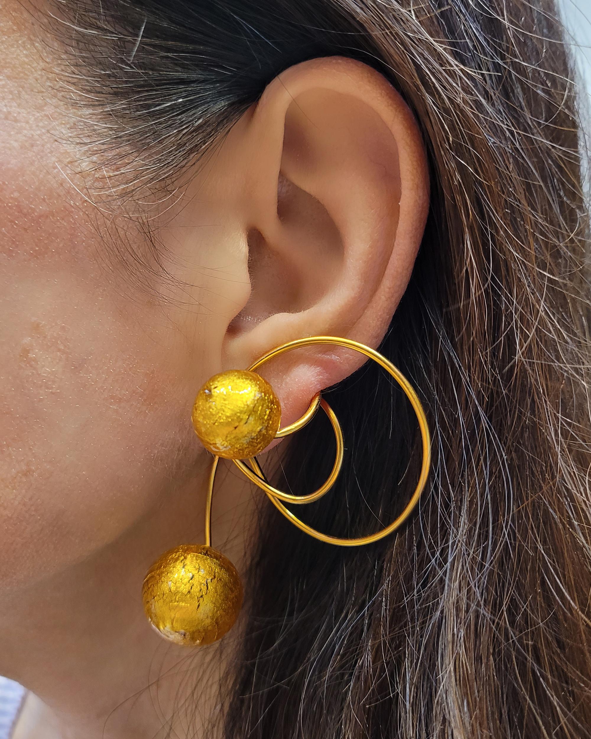 JAR Carnavale de Venice Golden Titanium Ear Clips In Excellent Condition For Sale In New York, NY