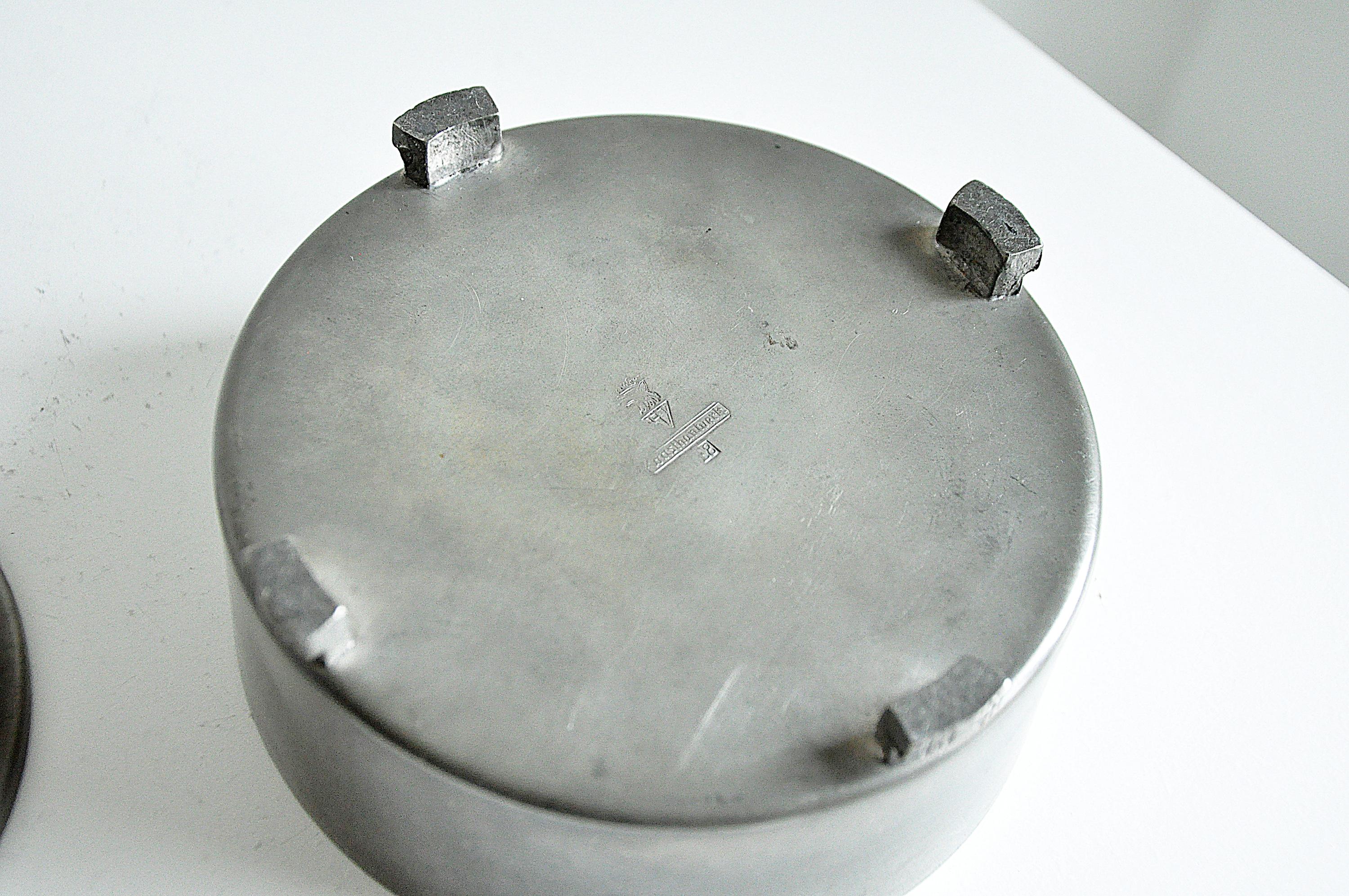 Jar in Pewter by Harald Nilsson for Konsthantverk, 1931 For Sale 1