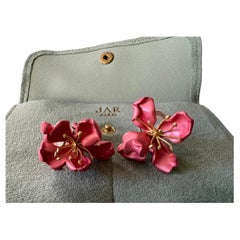 JAR Boucles d'oreilles 'Almond Blossom' de Joel Arthur Rosenthal