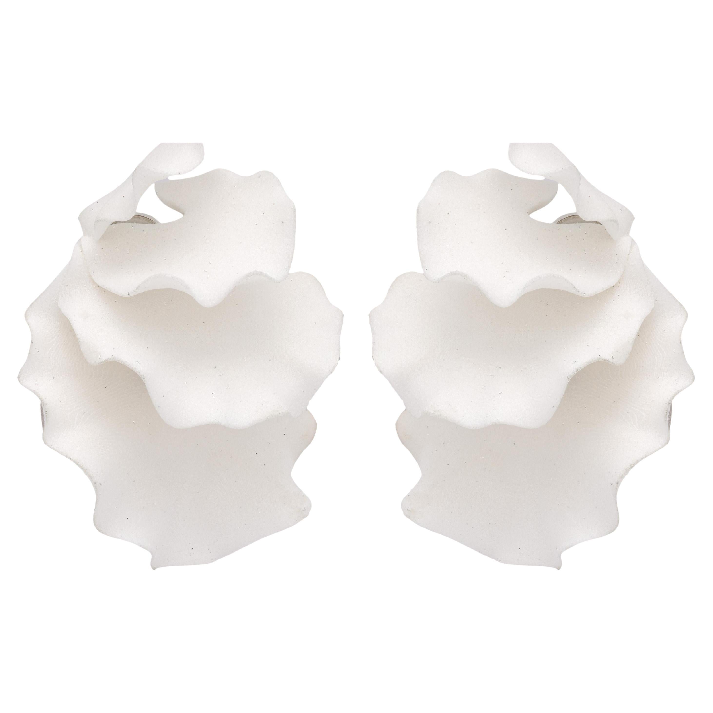 JAR Paris 18k yellow gold and white powder resin "Sweet pea" earrings