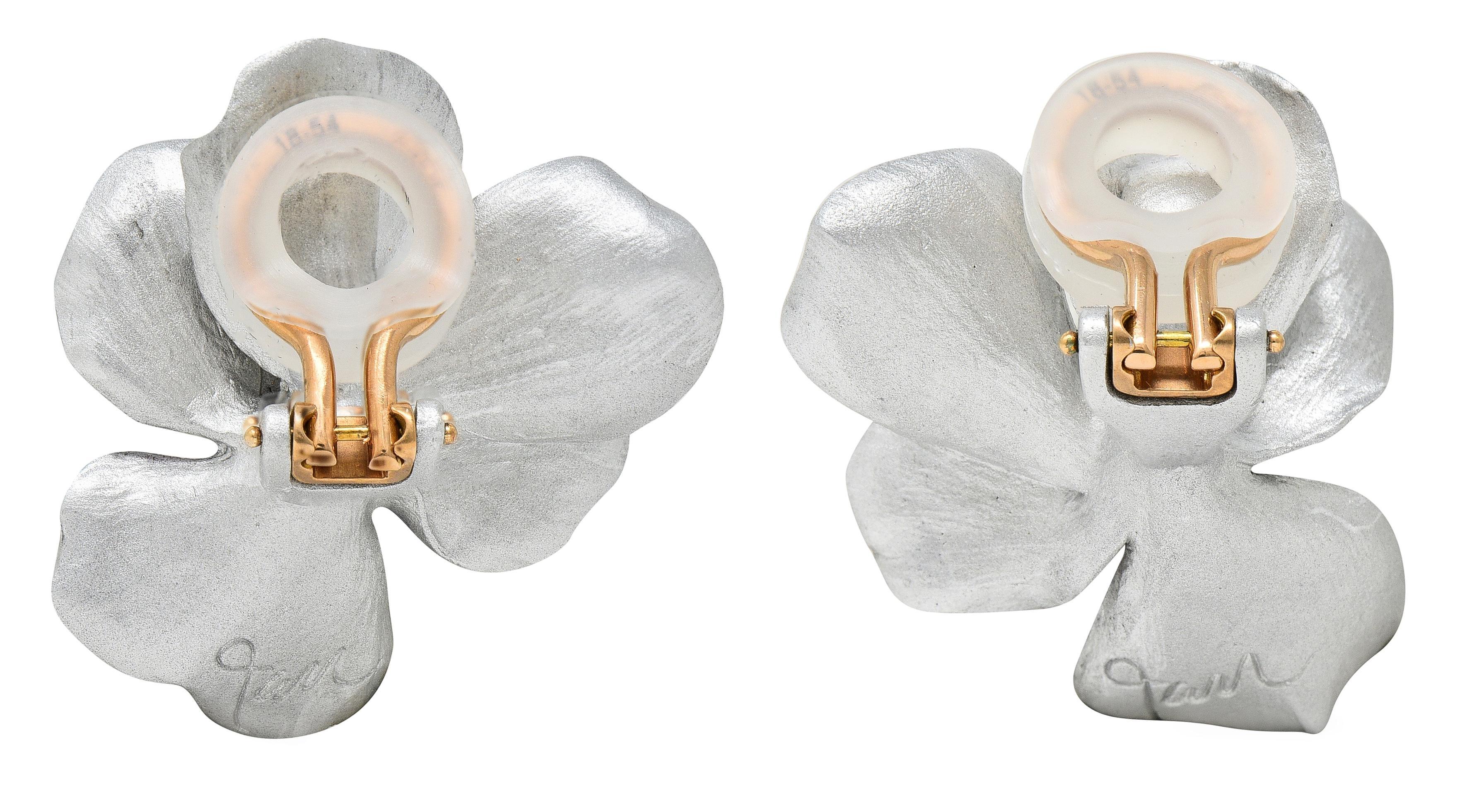 Contemporary JAR Paris 2000's Anodized Aluminum Enamel 18 Karat Gold Pansy Ear-Clip Earrings For Sale