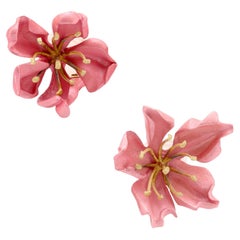 JAR Paris aluminum and 18k yellow gold "Almond blossom" flower earrings