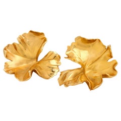Jar Paris aluminum and 18k yellow gold "Geranium" large earrings
