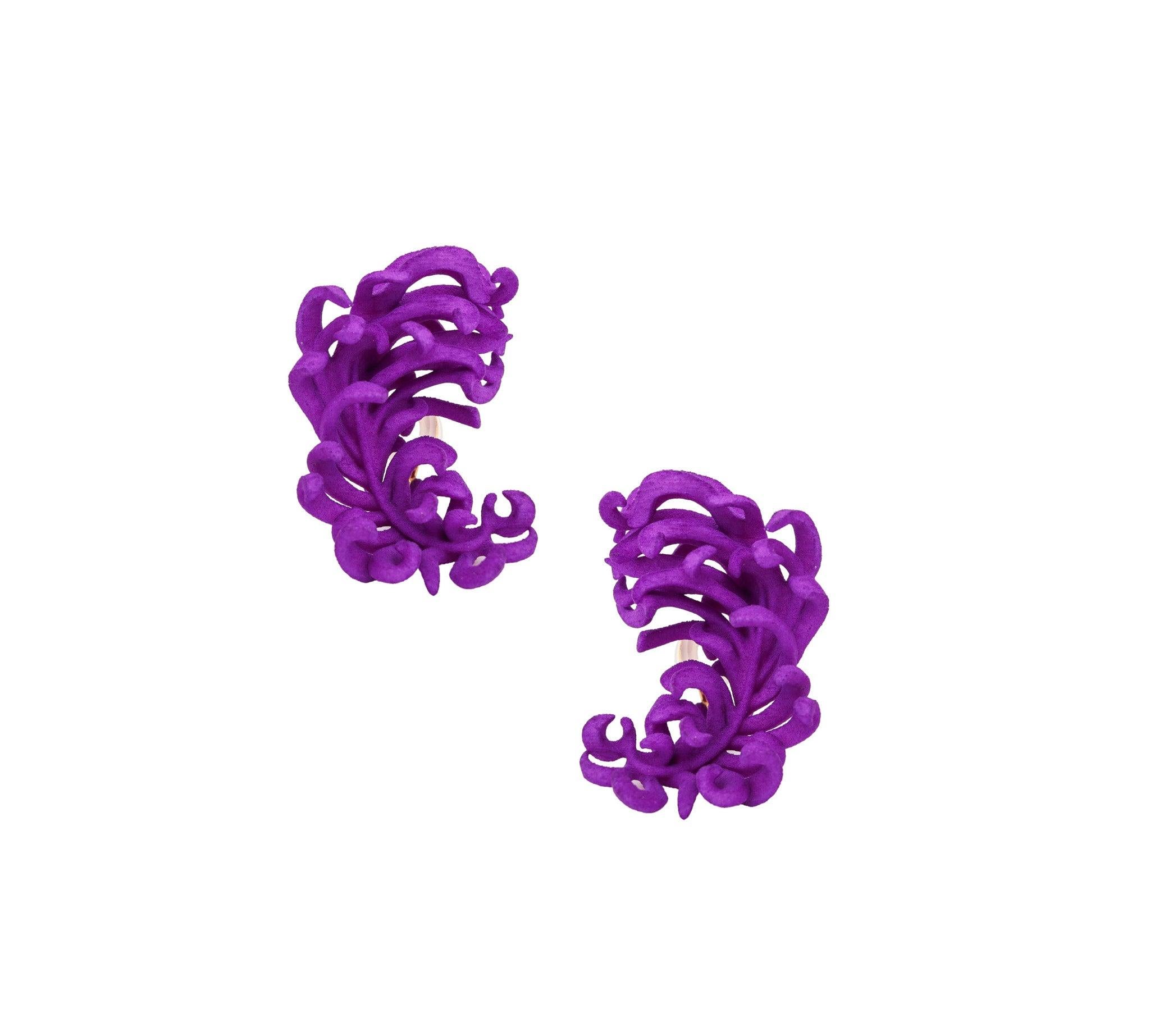 JAR PARIS Clips On Purple Feathers Earrings In 18Kt Gold and Powder Resin 2