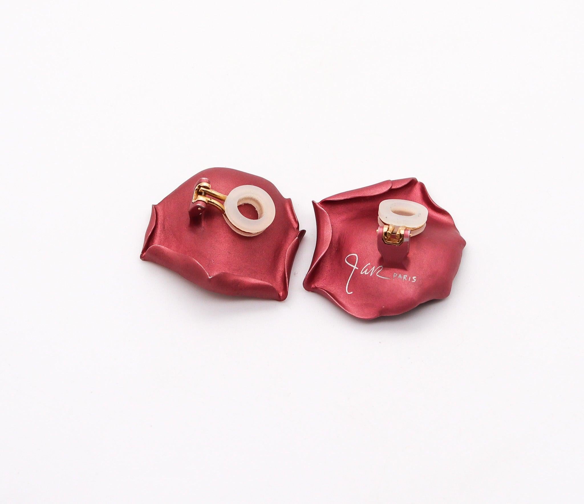 Modernist JAR PARIS Pink Rose Petals Clips On Earrings In 18Kt Gold and Aluminum