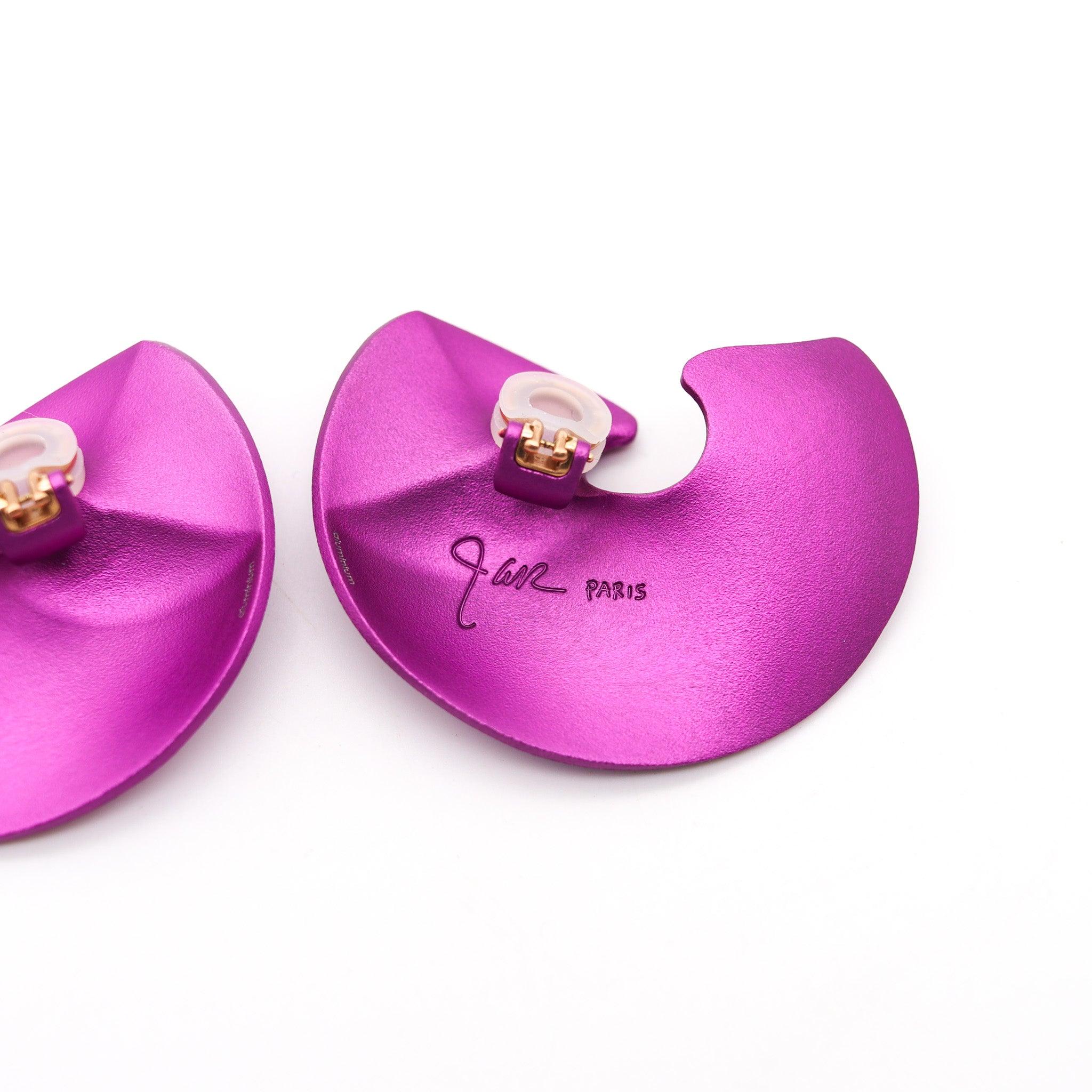 Women's JAR PARIS Purple Valerie Clips On Earrings In 18Kt Gold and Aluminum For Sale