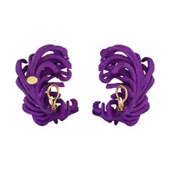 JAR Paris Tickle Me Violet Resin Gold Feather Vintage Clip Earrings