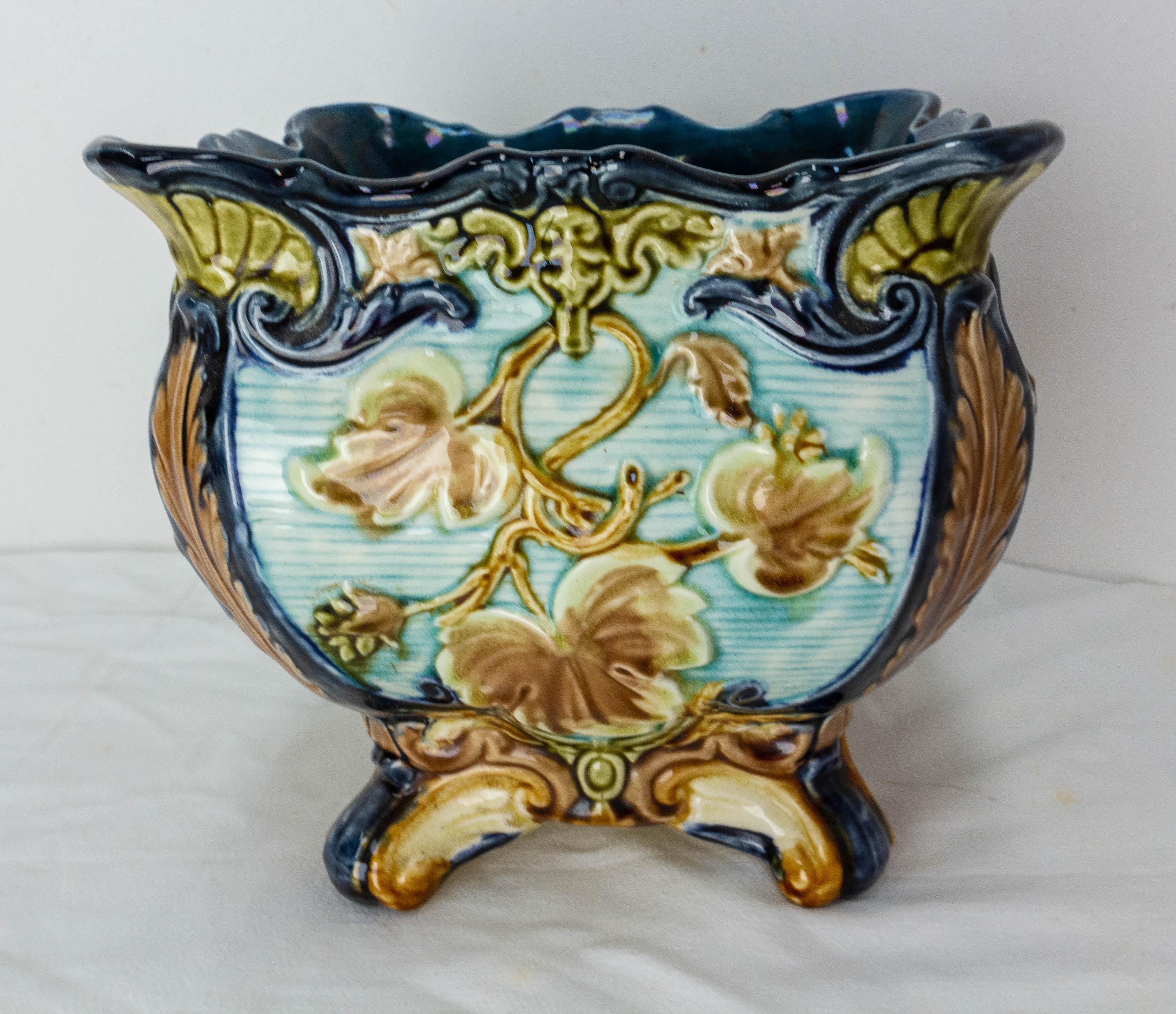 French Jardiniere Art Nouveau Griffon Barbotine, Early 20th Century For Sale