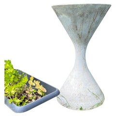 Jardinière « Diabolo » de Willy Guhl