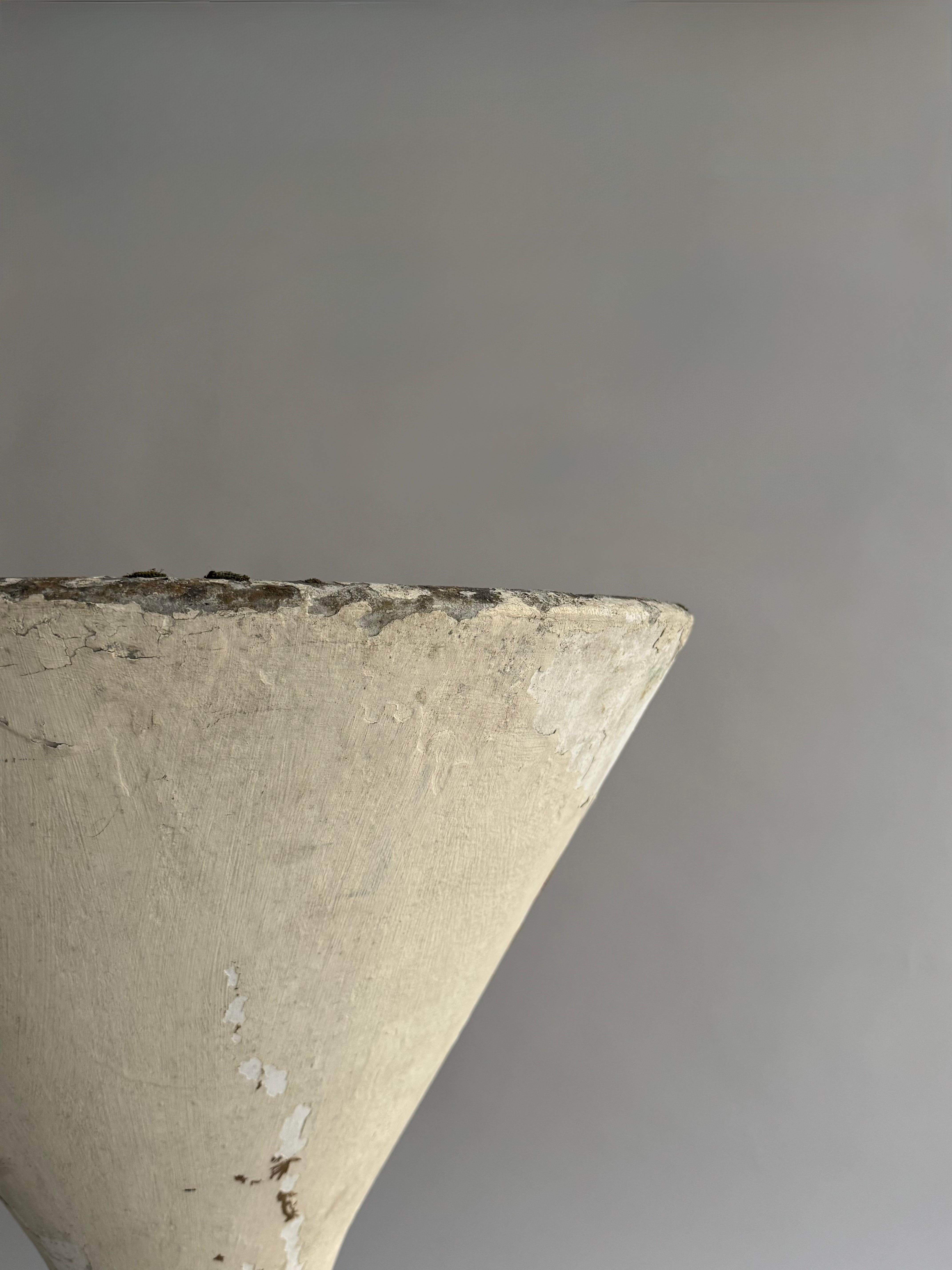 Jardinière Diabolo Willy guhl et Antonn Bee pour Eternit (Kunststein) im Angebot