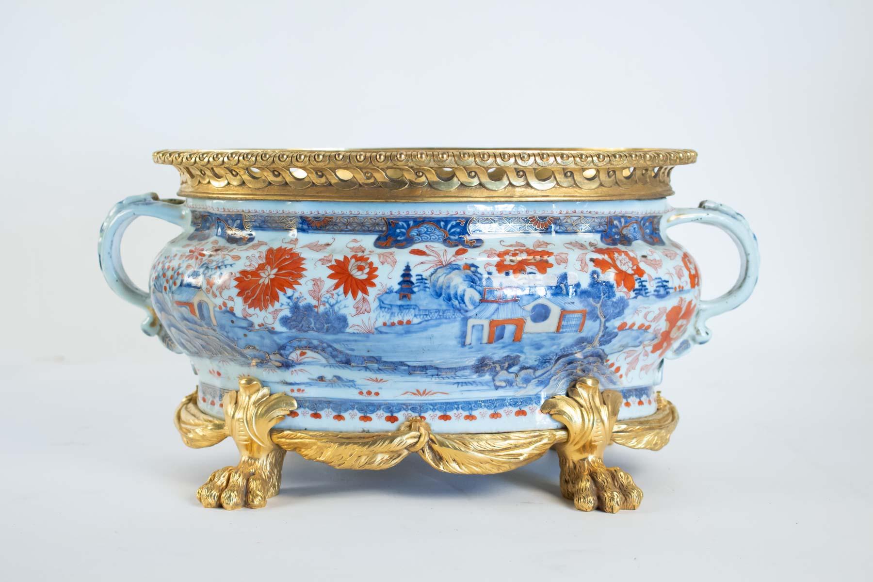 French Jardiniere In Bayeux, Gilt Bronze Rise, Mid-19th Century