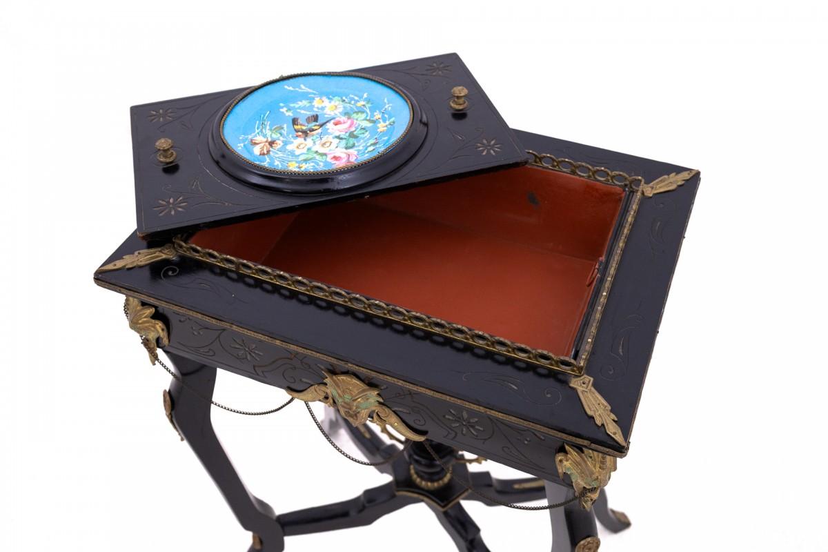XIXe siècle Table de jardinière, France, tournant des 19e et 20e siècles. en vente