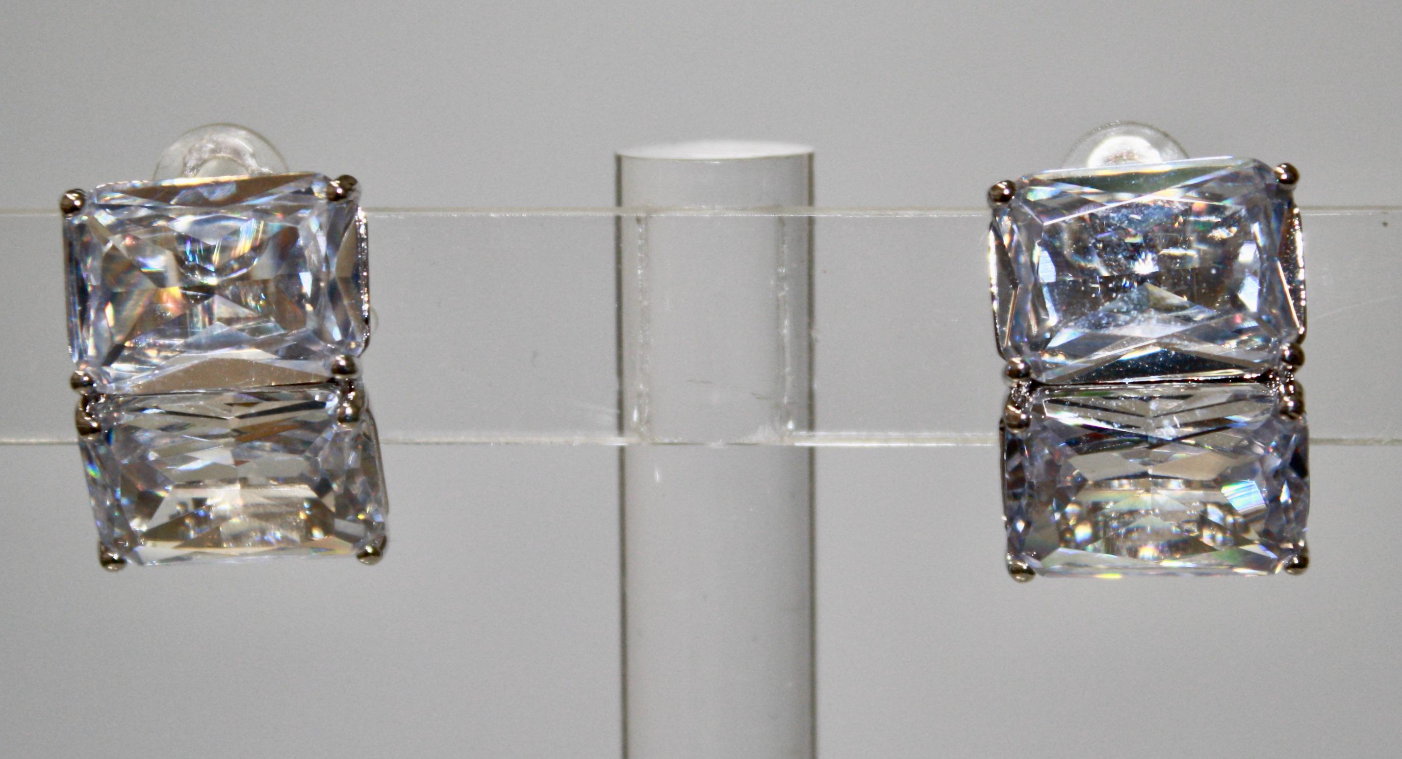 Clip earrings set on rhodium. Vintage Hollywood inspired.