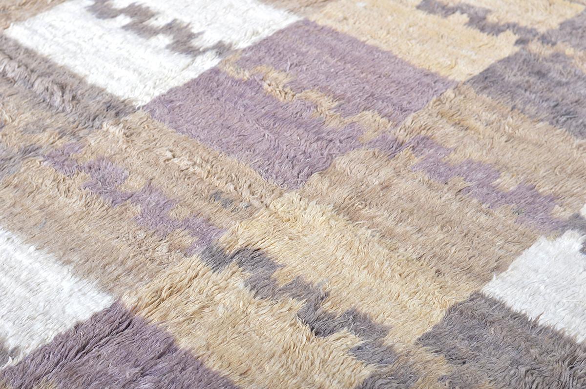 Repeating all over pattern with a shift in colors was inspired by Scandinavian design elements. Hand woven of wool with extreme care to withstand high amounts of foot traffic. Jarpen was designed to be lived on. Design in Los Angeles.



Rug