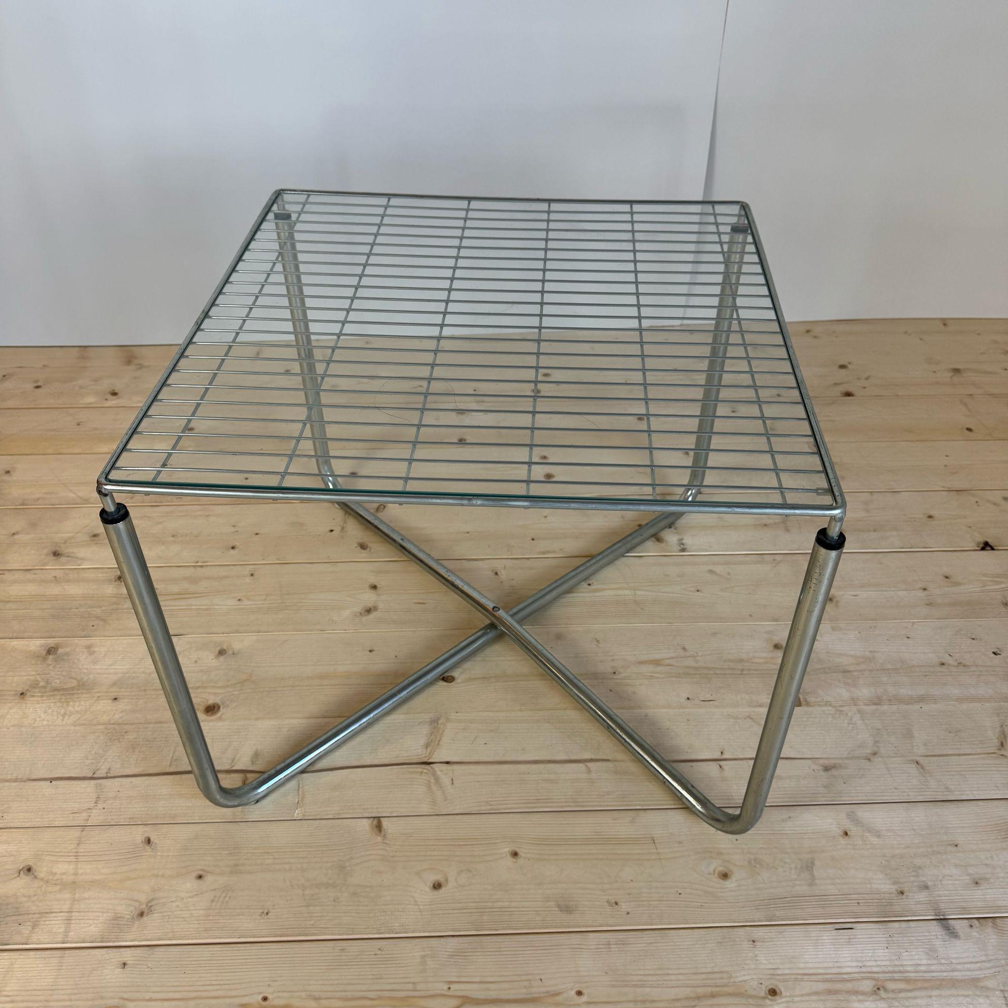 'Järpen' table, Niels Gammelgaard, 1983 In Good Condition For Sale In Torino, IT