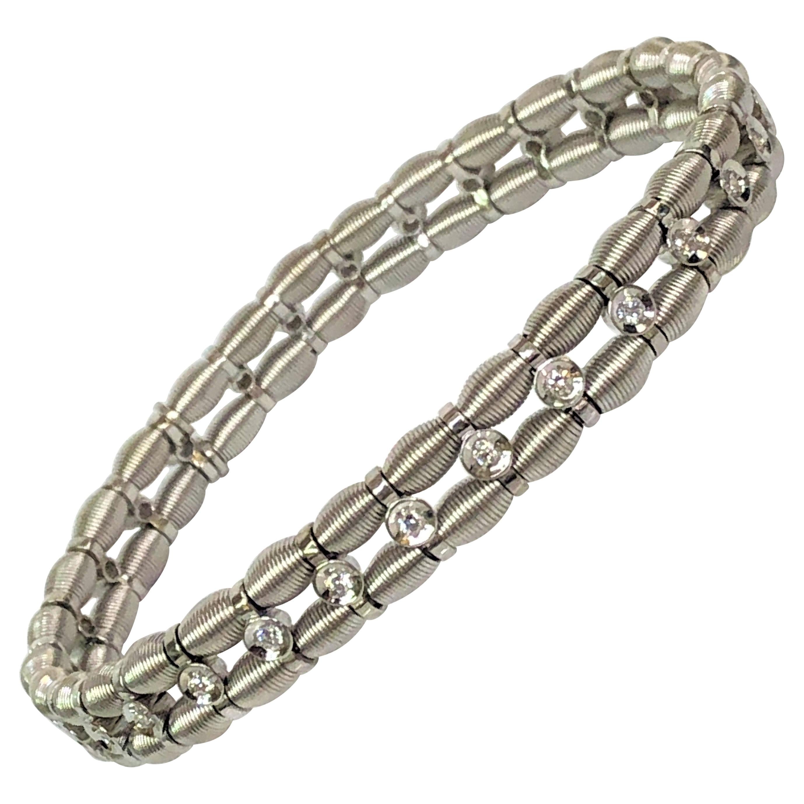 Jarretiere 18KW Diamond Stretch Bracelet