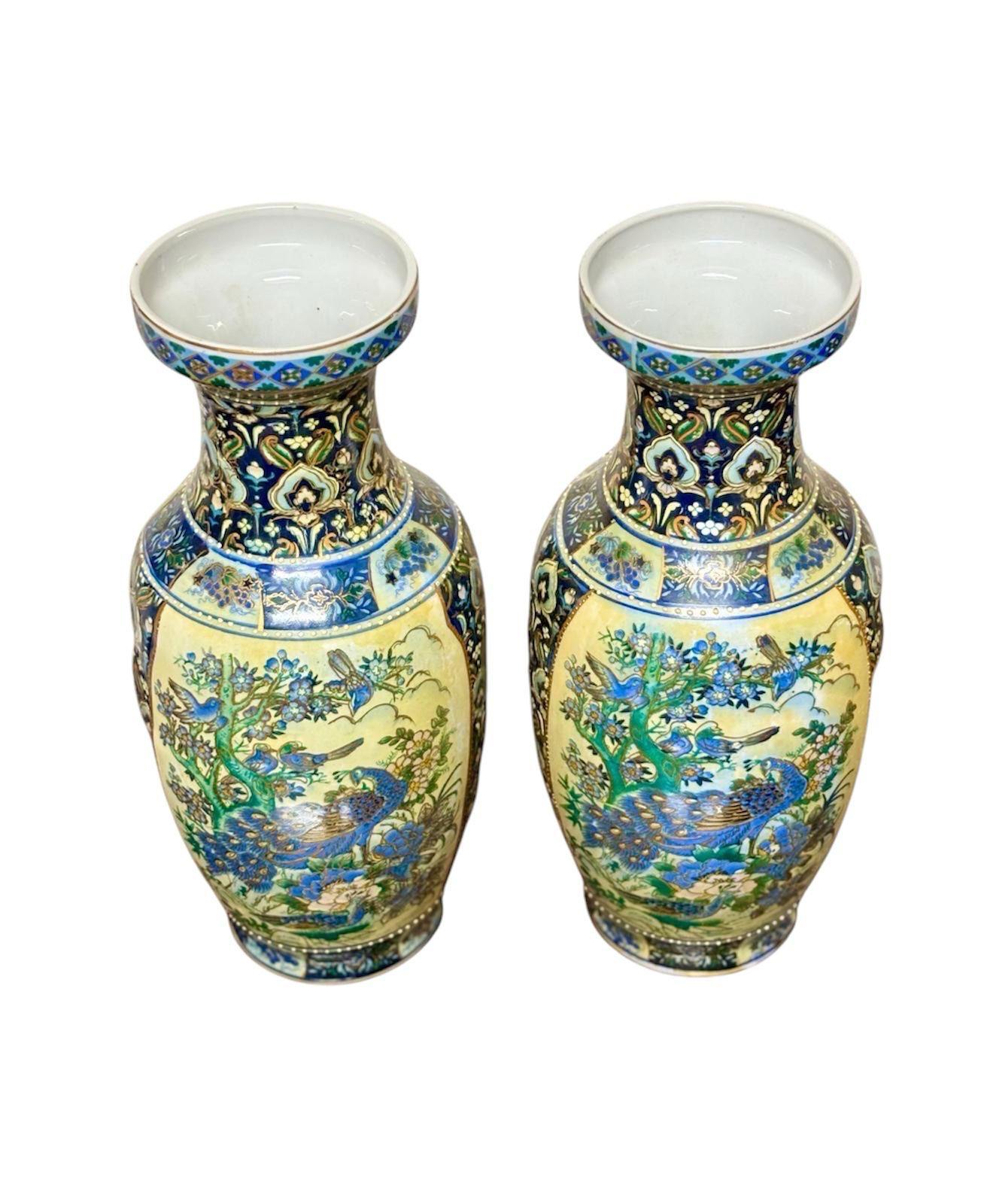 Anglo-giapponese Barili orientali con pittura esmaltada in vendita