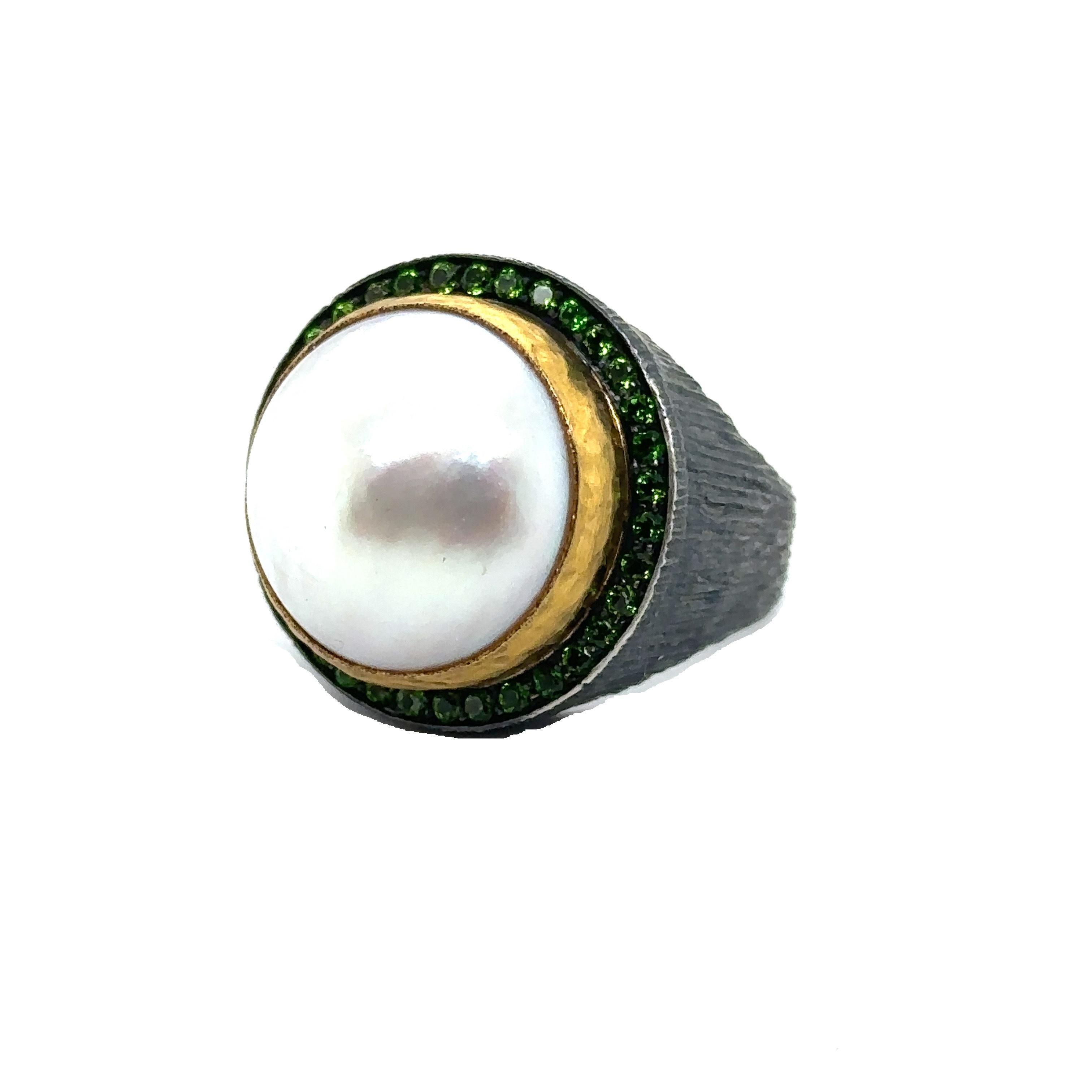 Women's JAS-19-1970 - 24KT GOLD/SS 16MM MABE RING with 0.65CT CHROM DIOPSIDES For Sale