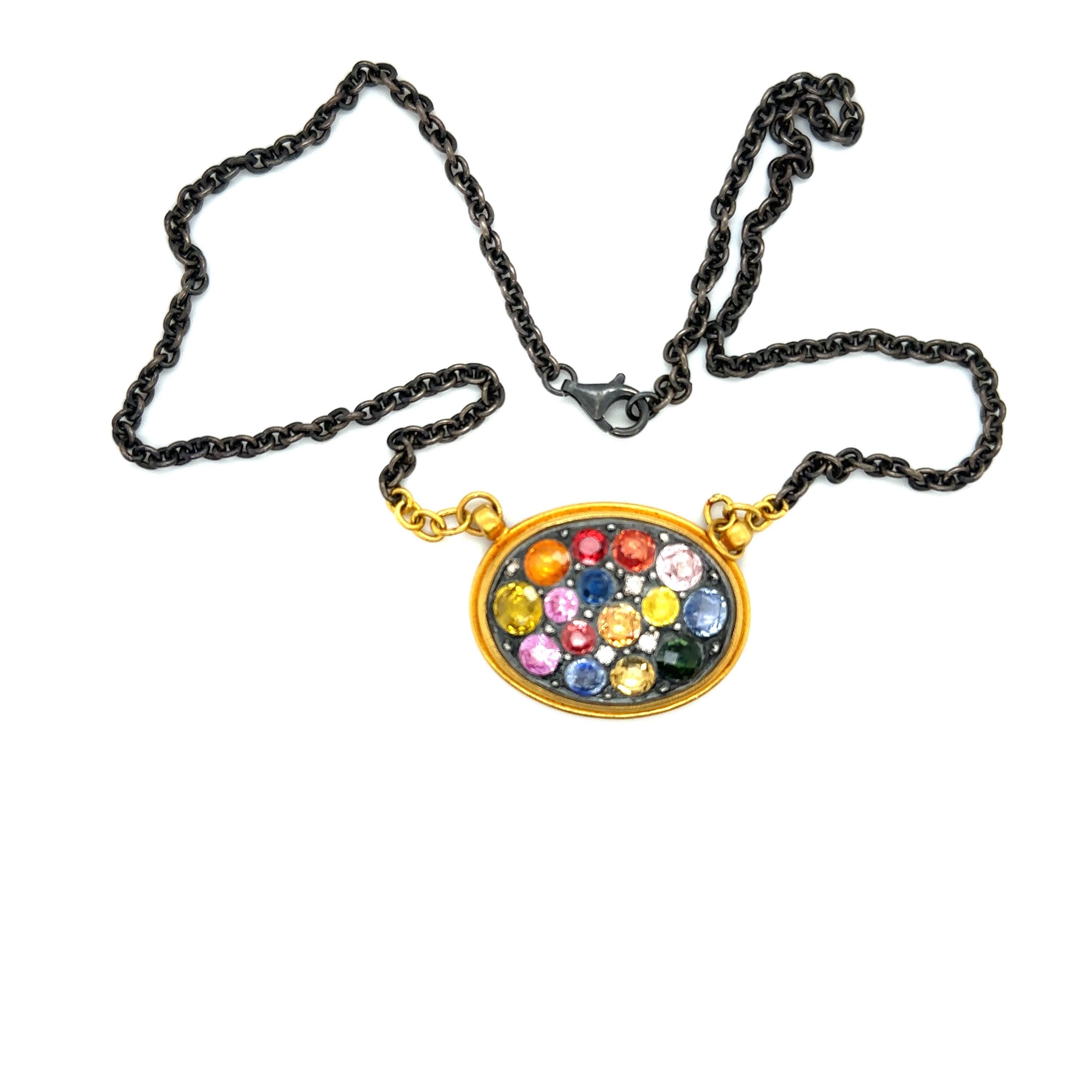 JAS-20-2059-Collana in ORO/SS 24KT OSSIDATA con zaffiri e diamanti multicolore In condizioni Nuovo in vendita a New York, NY