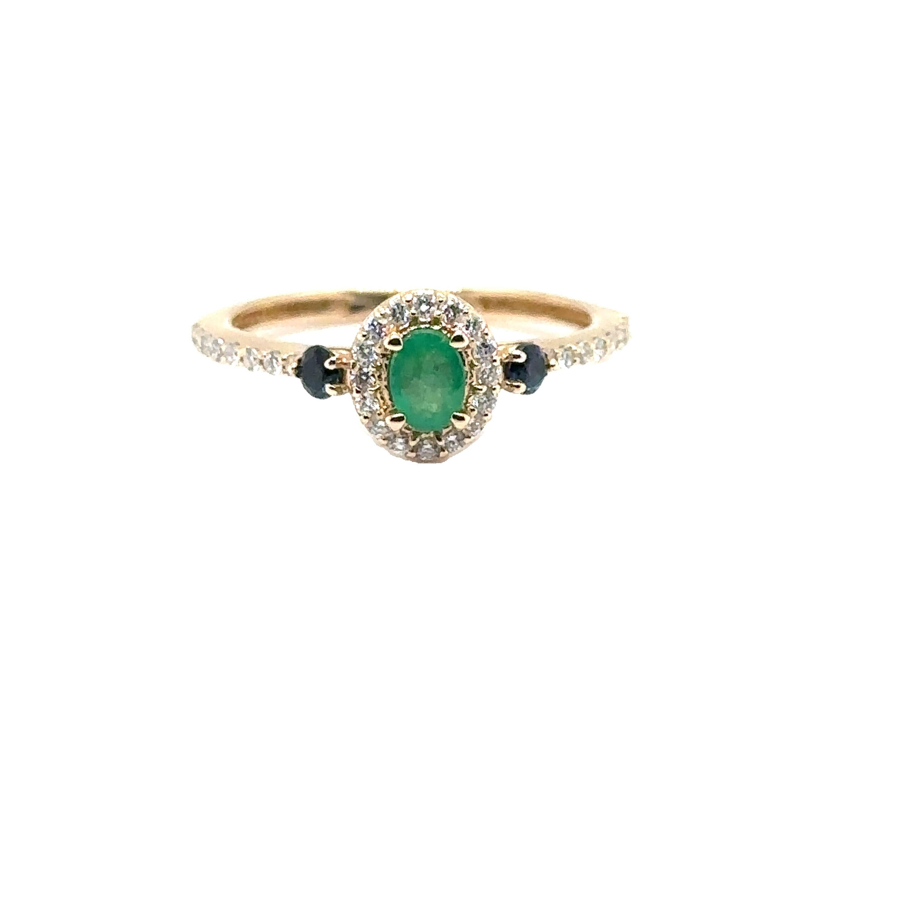 JAS-20-2134 - 14K YELLOW GOLD EMERALD RING with SAPPHIRES & DIAMONDS  In New Condition For Sale In New York, NY