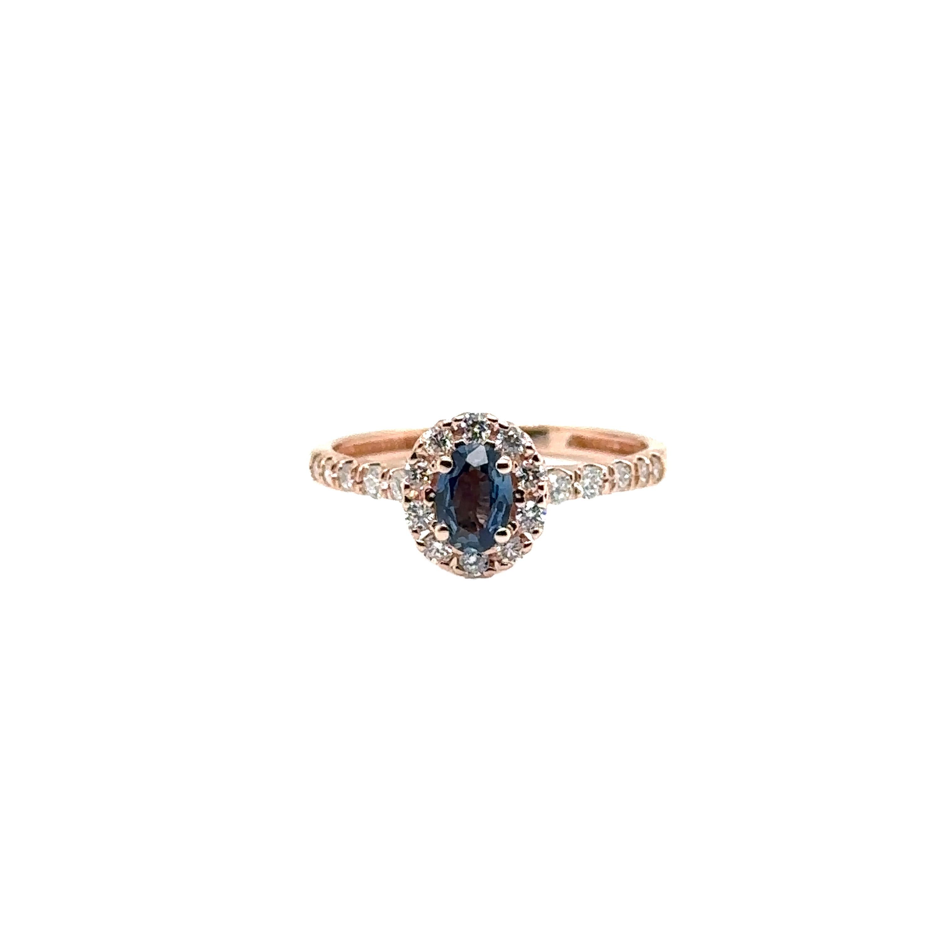 JAS-21-2235 - 14K ROSE GOLD OVAL SAPPHIRE RING with DIAMONDS In New Condition For Sale In New York, NY