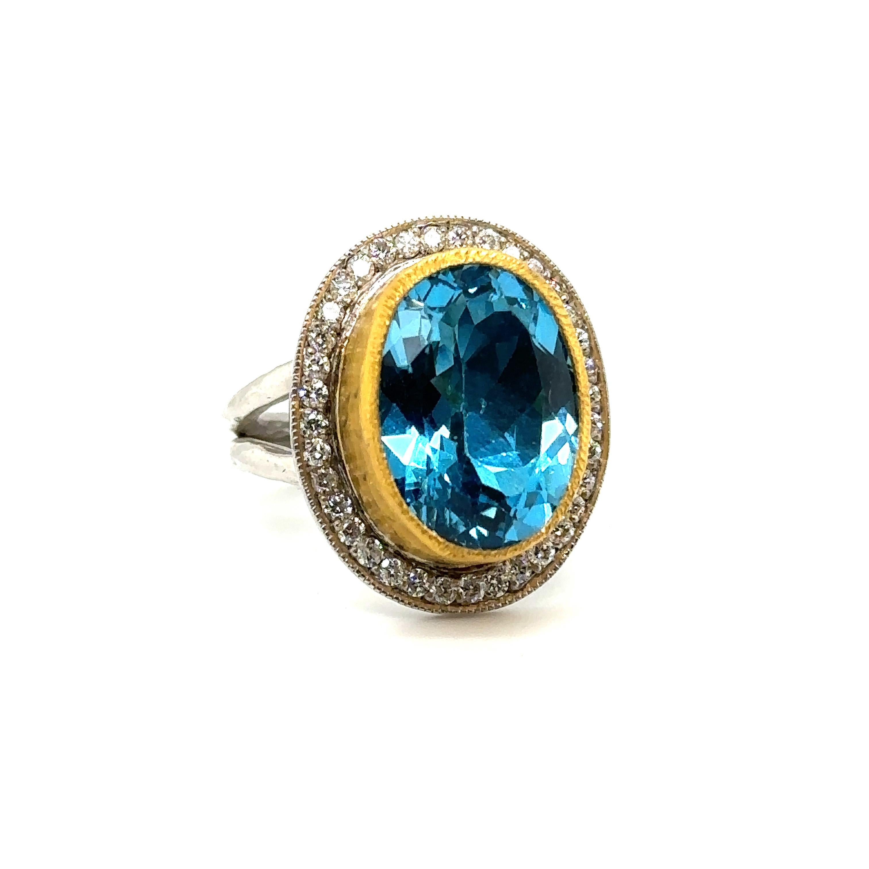 JAS-22-305 - 24K GOLD/STERLING SILVER RING with DIAMONDS AND SWISS BLUE TOPAZ In New Condition For Sale In New York, NY
