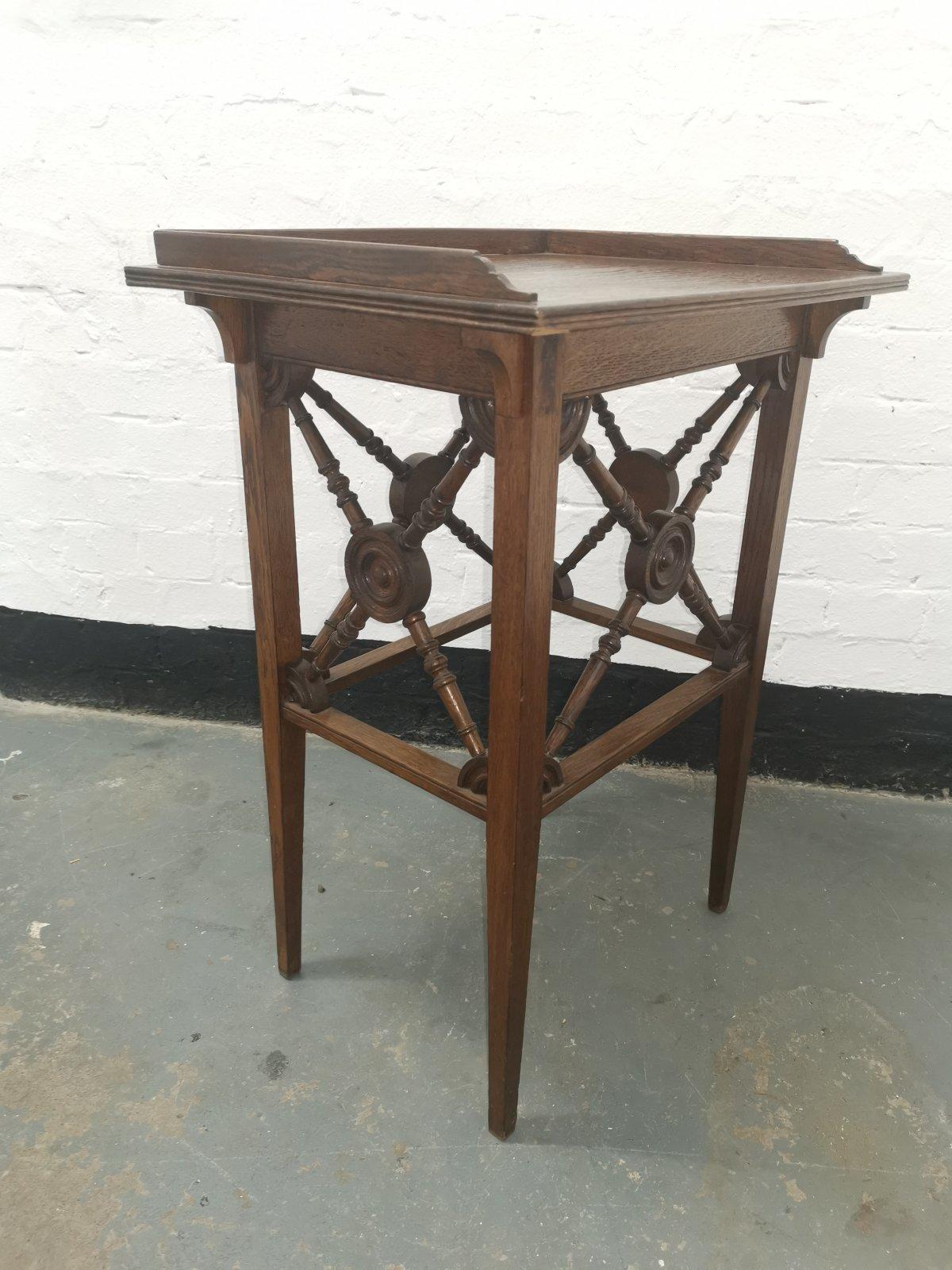 19th Century Jas Shoolbred Aesthetic Movement Oak Side Table With Cross Turned & Disc Details For Sale