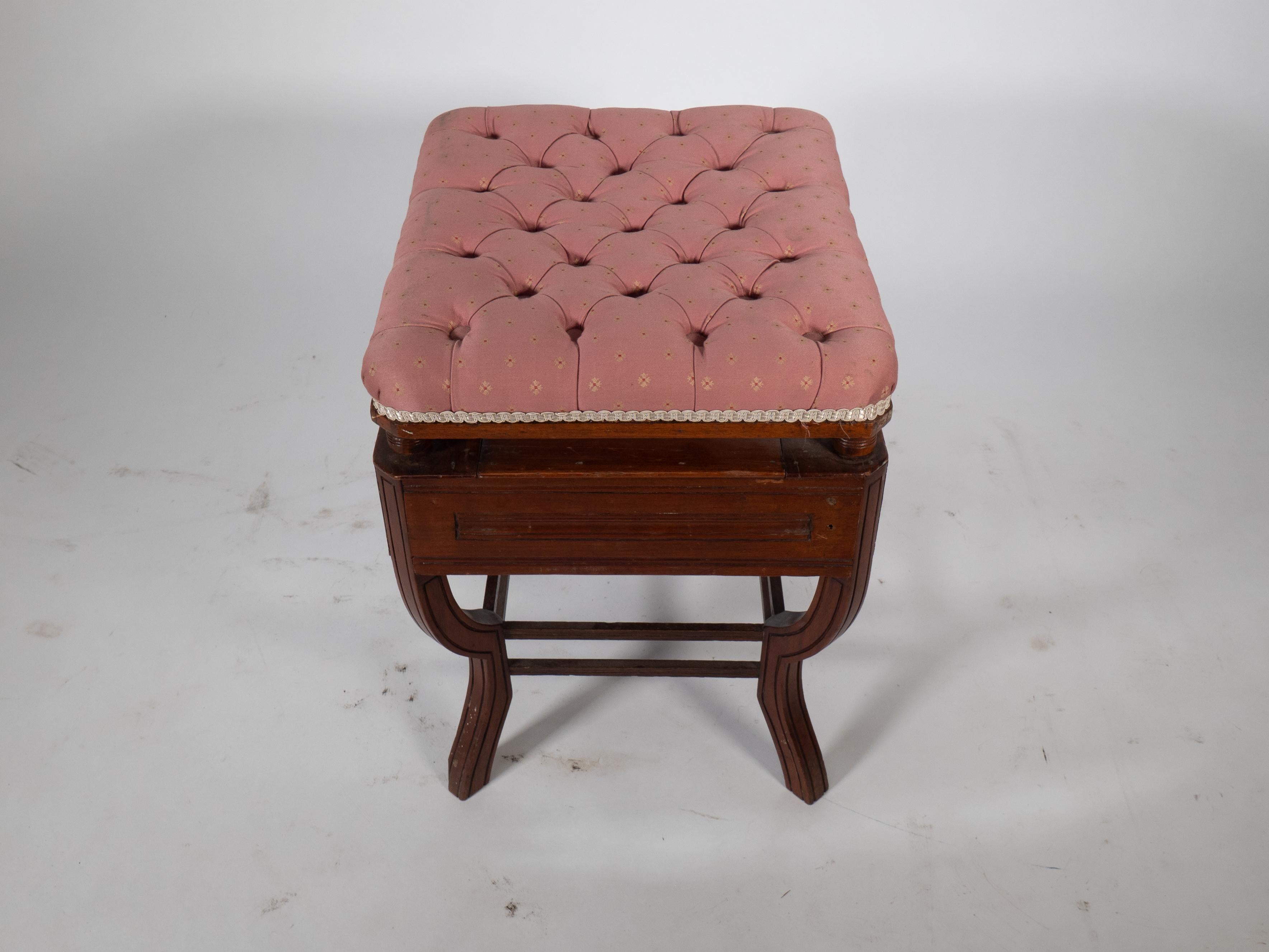 English Jas Shoolbred. An Aesthetic Movement adjustable height piano stool For Sale