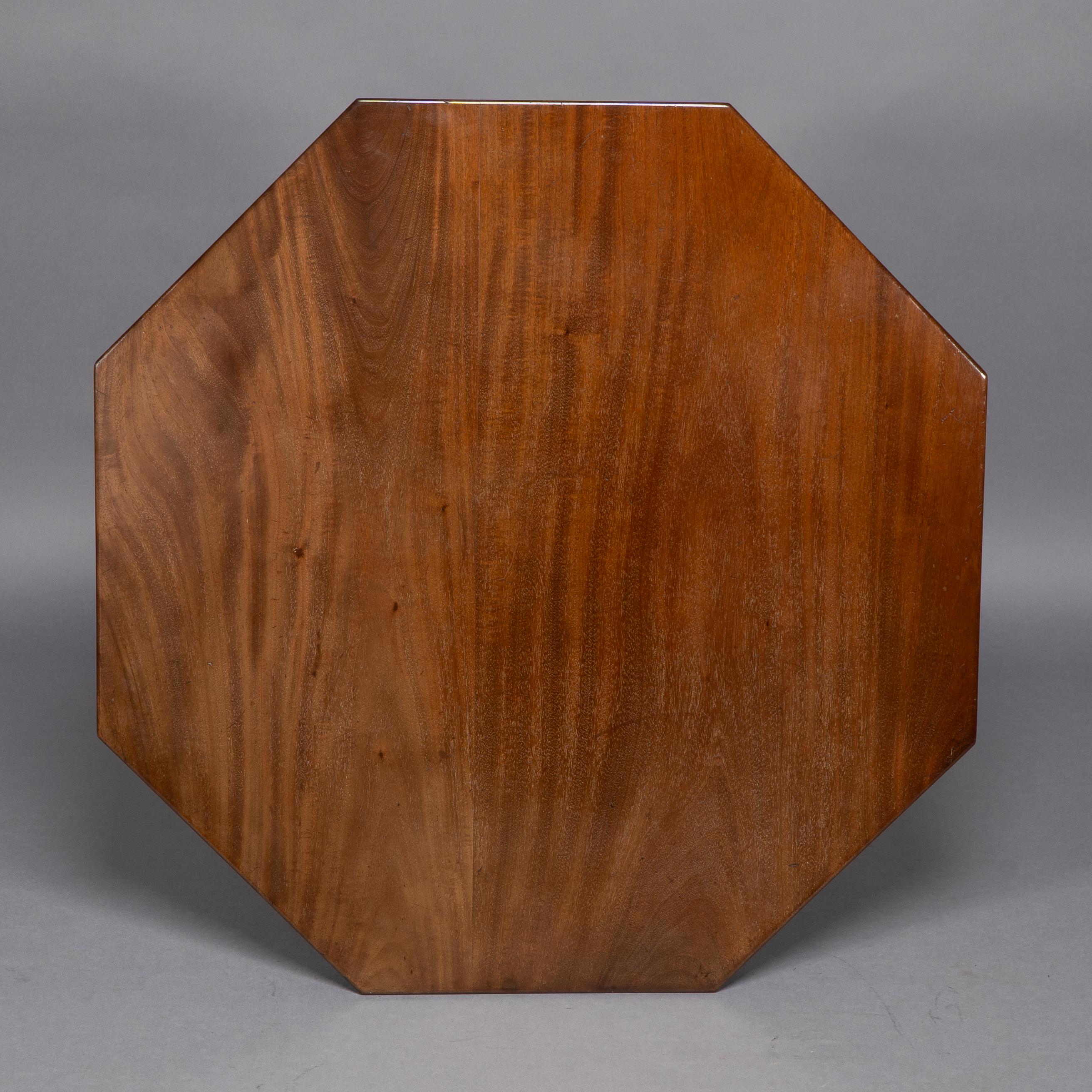 Jas Shoolbred Attri, An Aesthetic Movement octagonal shaped centre table For Sale 4