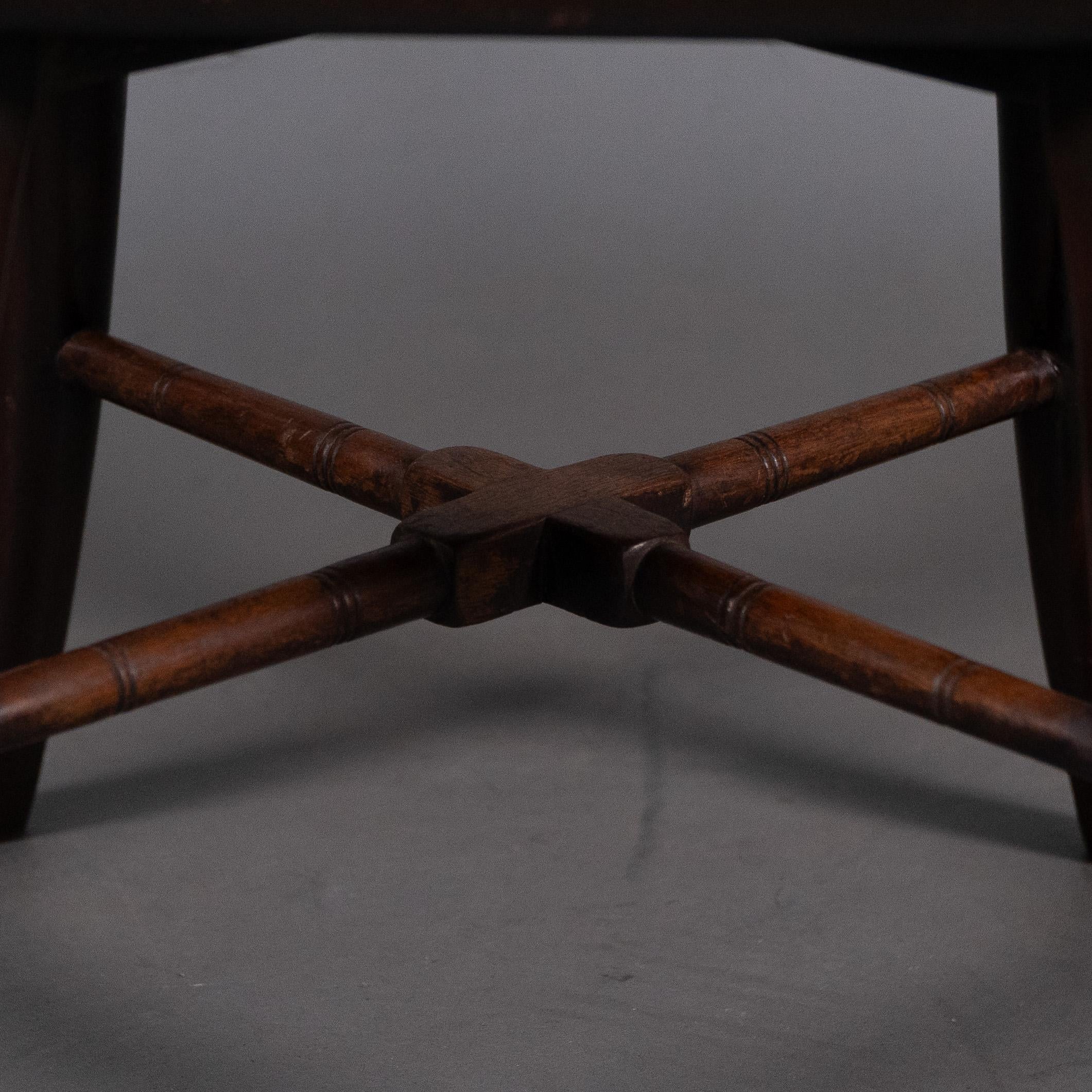 Jas Shoolbred attributed. An Aesthetic Movement octagonal Mahogany side table For Sale 8