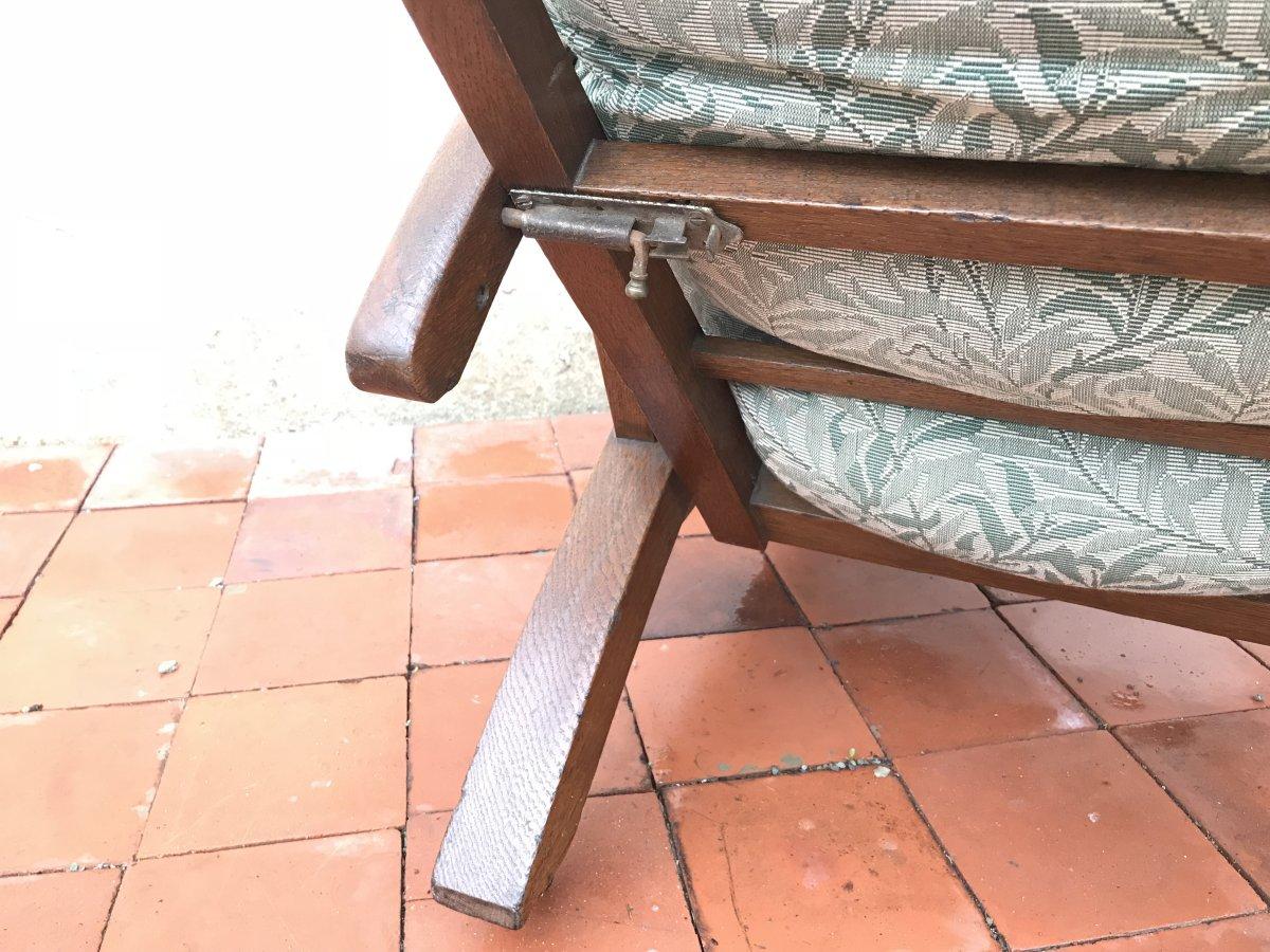 Fin du XIXe siècle Jas Shoolbred, dans le style de Morris & Co., un fauteuil inclinable rembourré en vente