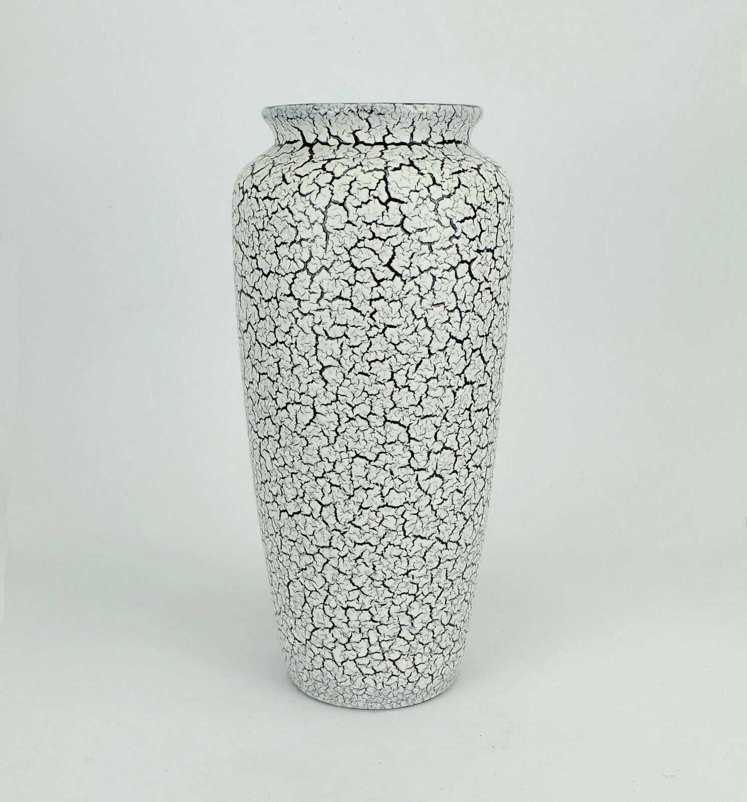 Grand vase en céramique du milieu du siècle, fabriqué par Jasba Keramik dans les années 1950. Le nom de ce décor est 