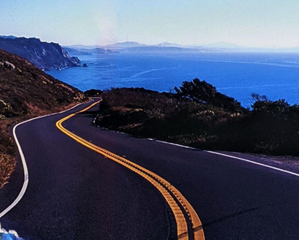 Meta Road, Individuate, California Hwy 1 (Photographie abstraite)
Photographie Peinture acrylique sur support bois - Non encadré
Œuvre exclusive à IdeelArt.

Les œuvres d'art répondent aux normes d'archivage les plus élevées. Les supports en bois