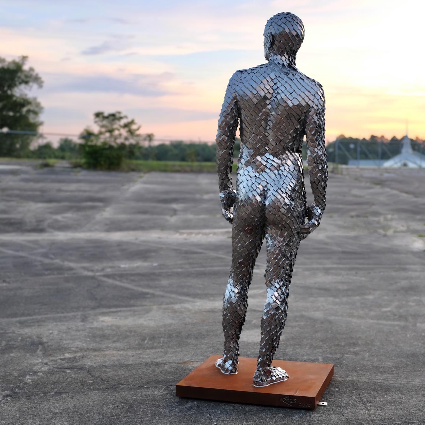 Grande sculpture d'extérieur en acier inoxydable représentant un nu masculin, d'après Bathsheba - Contemporain Sculpture par Jason Kimes