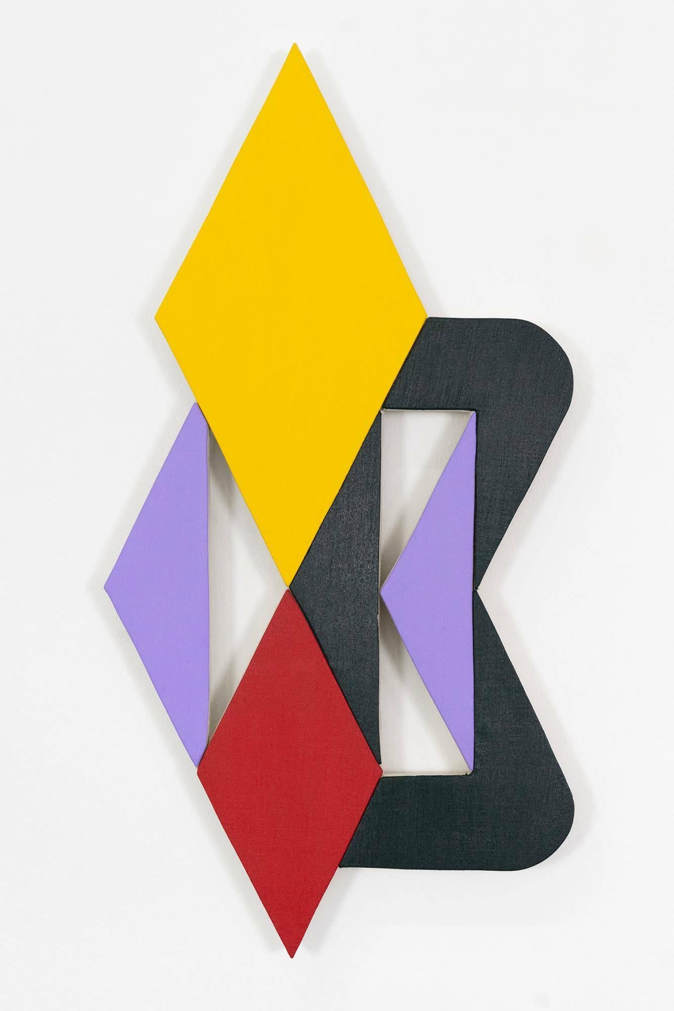 Jason Matherly Abstract Sculpture – Mixed Media-Wandskulptur-Gemälde „22-8“ in Gelb, Violett, Rot, Schwarz
