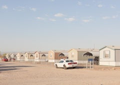 New Border Patrol Government Housing - 21. Jahrhundert Amerikanische Landschaftsfotografie