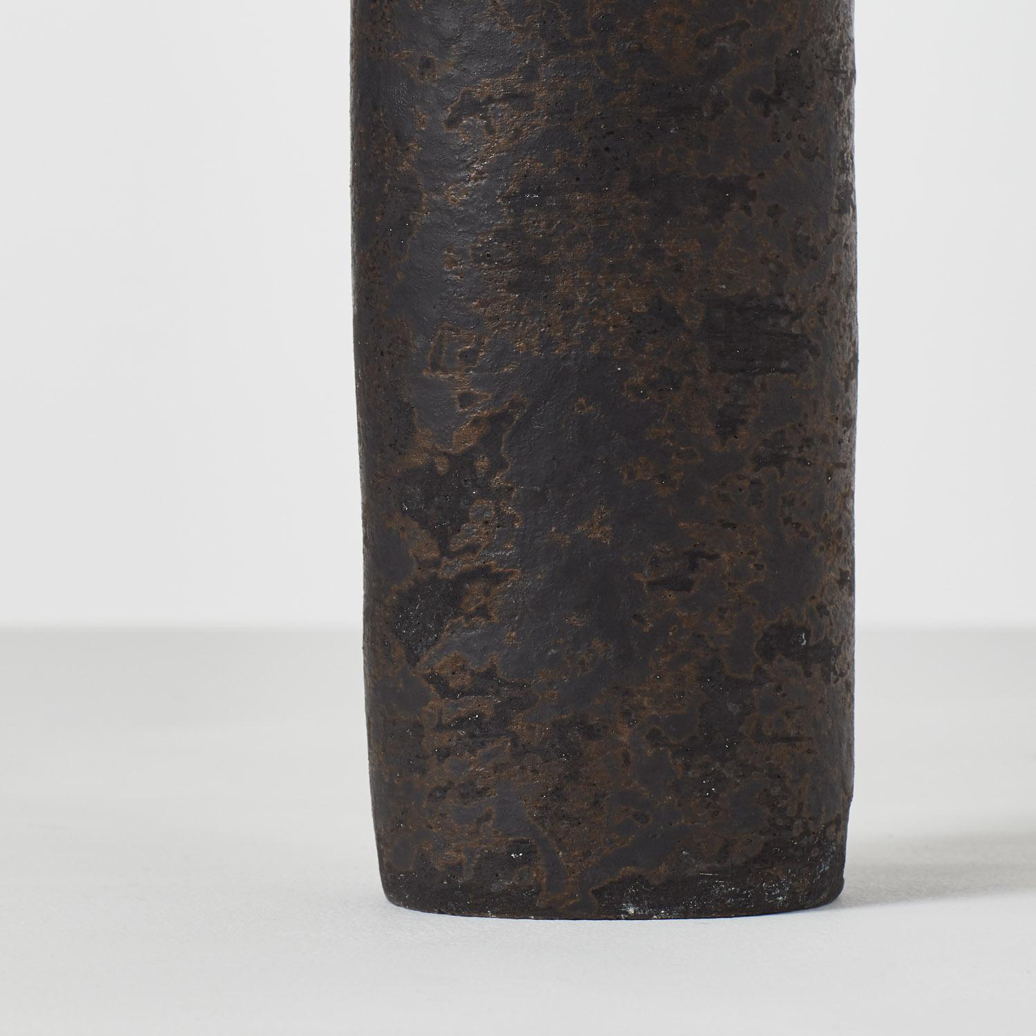 Céramique Vase cylindrique en Studio Pottery de Jason Wason - Royaume-Uni, 20e siècle en vente