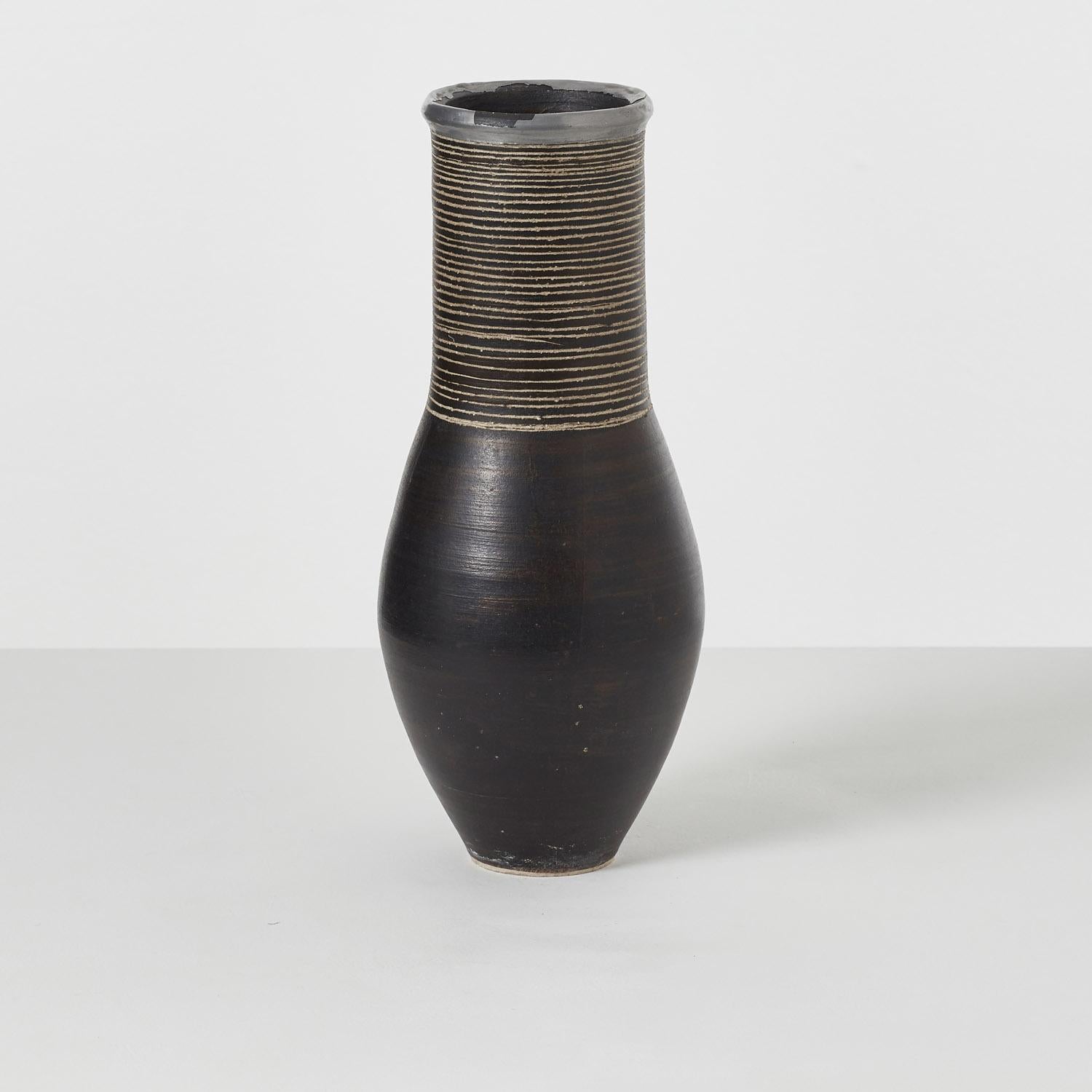 Jason Wason studio pottery vase - UK, 20th Century In Good Condition For Sale In London, GB