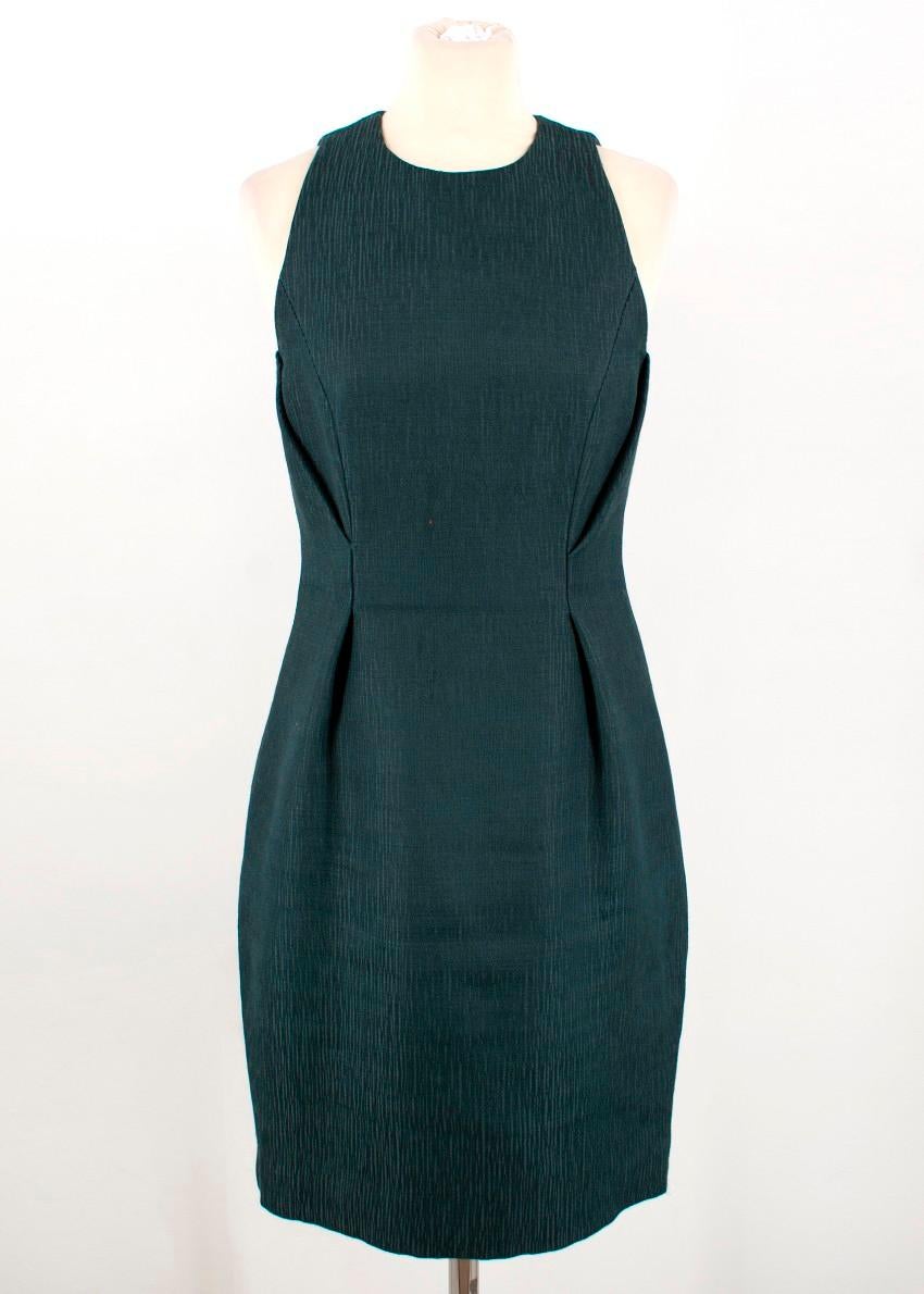 Jason Wu Jacquard Green Shift Dress

- Green in colour
- Concealed zip with Jason Wu logo engraved silver-tone zip pull
-Jason Wu, Pre Fall 2015 labels sewn inside the back
- Sleeveless
- 2 pleats at the waist
- 100% silk lining

Condition: