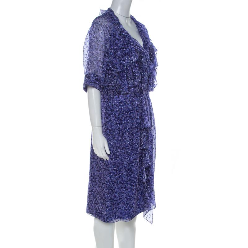 You can always rely on a Jason Wu dress like this for any formal event. Fitting for all seasons, this purple dress will be your first choice. This 100% silk dress features prints all over and ruffles on the neckline. It will keep you in comfort.

