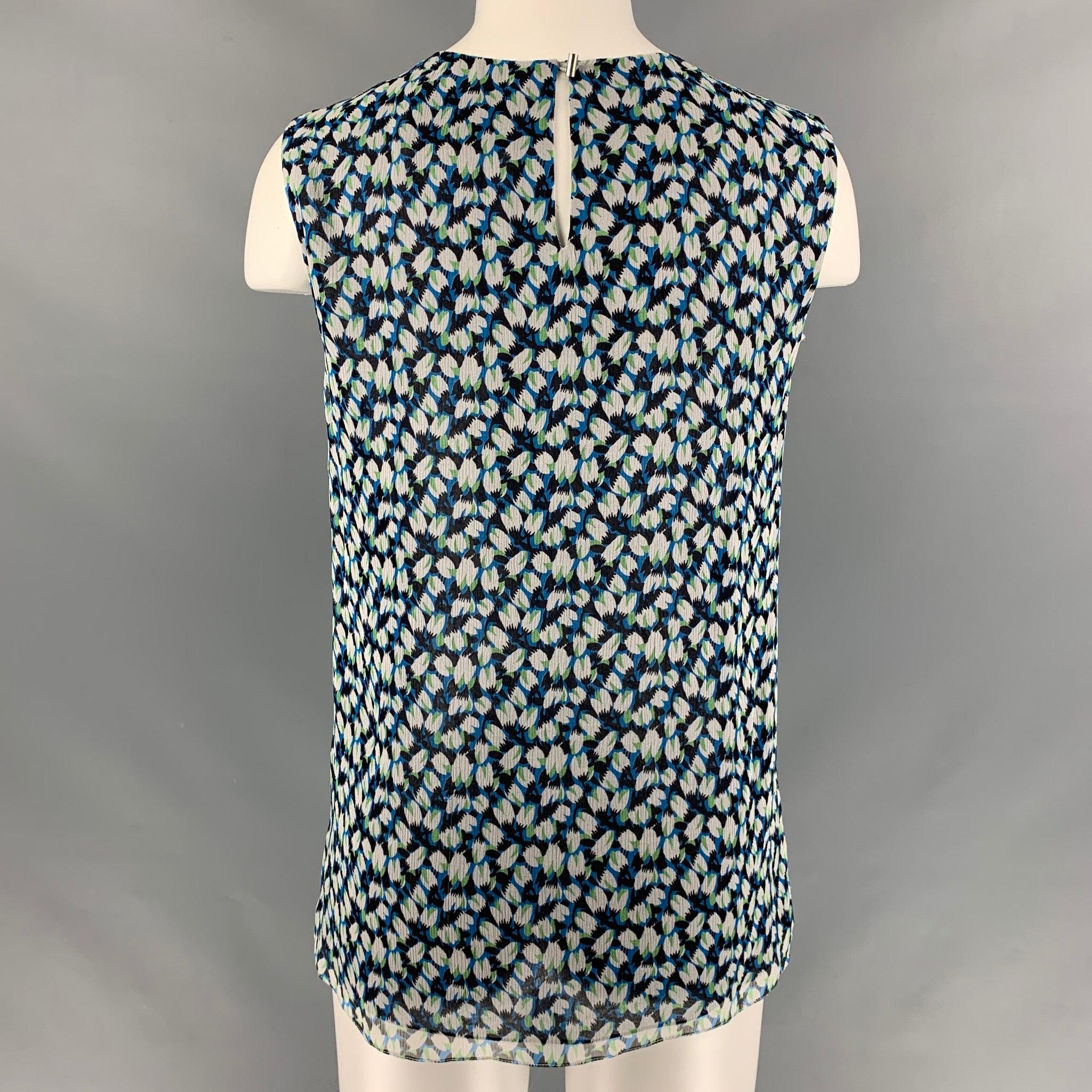 JASON WU Size 6 Blue, White & Black Silk Floral Blouse In Excellent Condition For Sale In San Francisco, CA