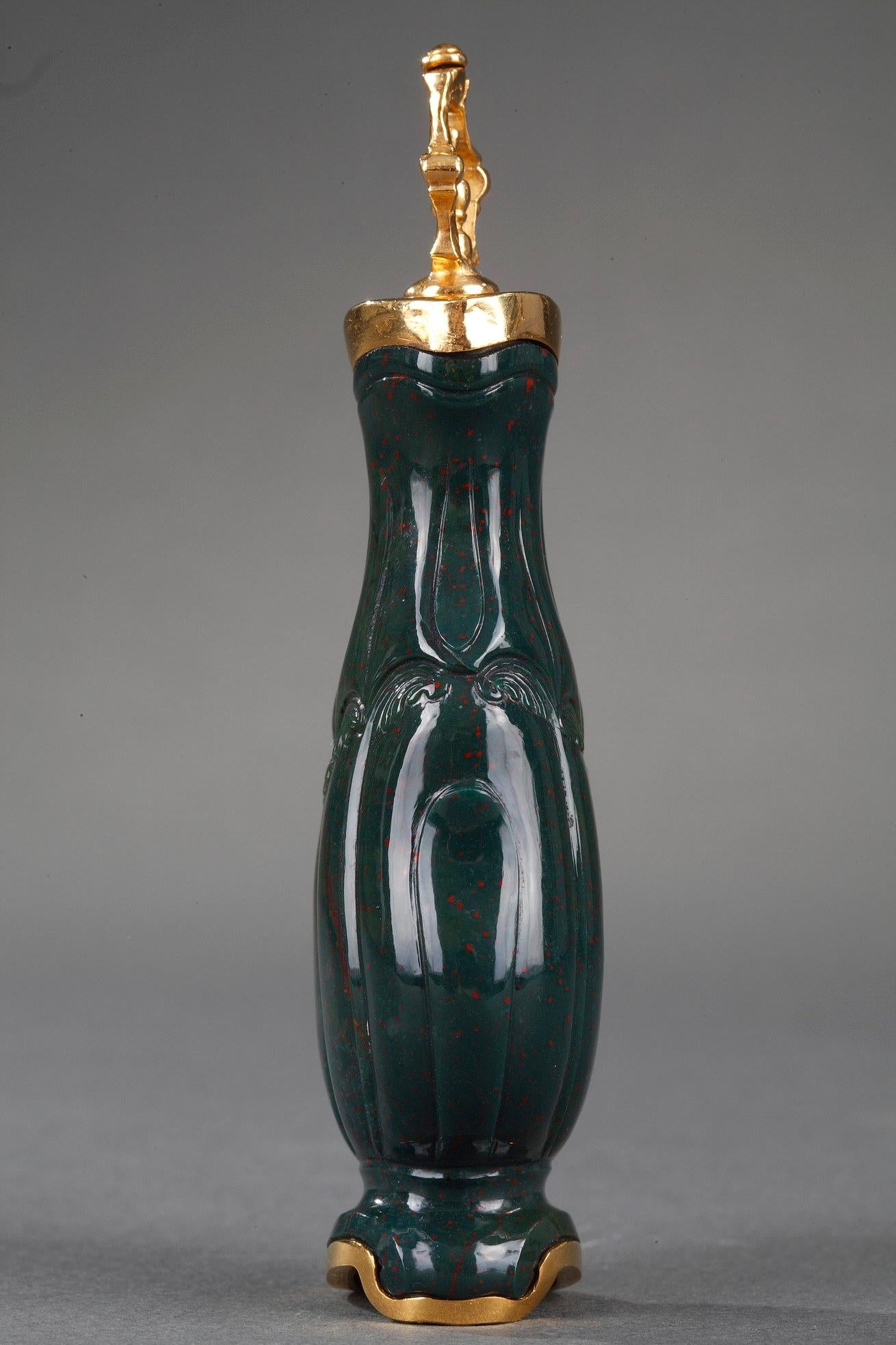 Jaspis und Gold Flask 18. Jahrhundert. Handwerkskunst des 19. Jahrhunderts im Angebot 2