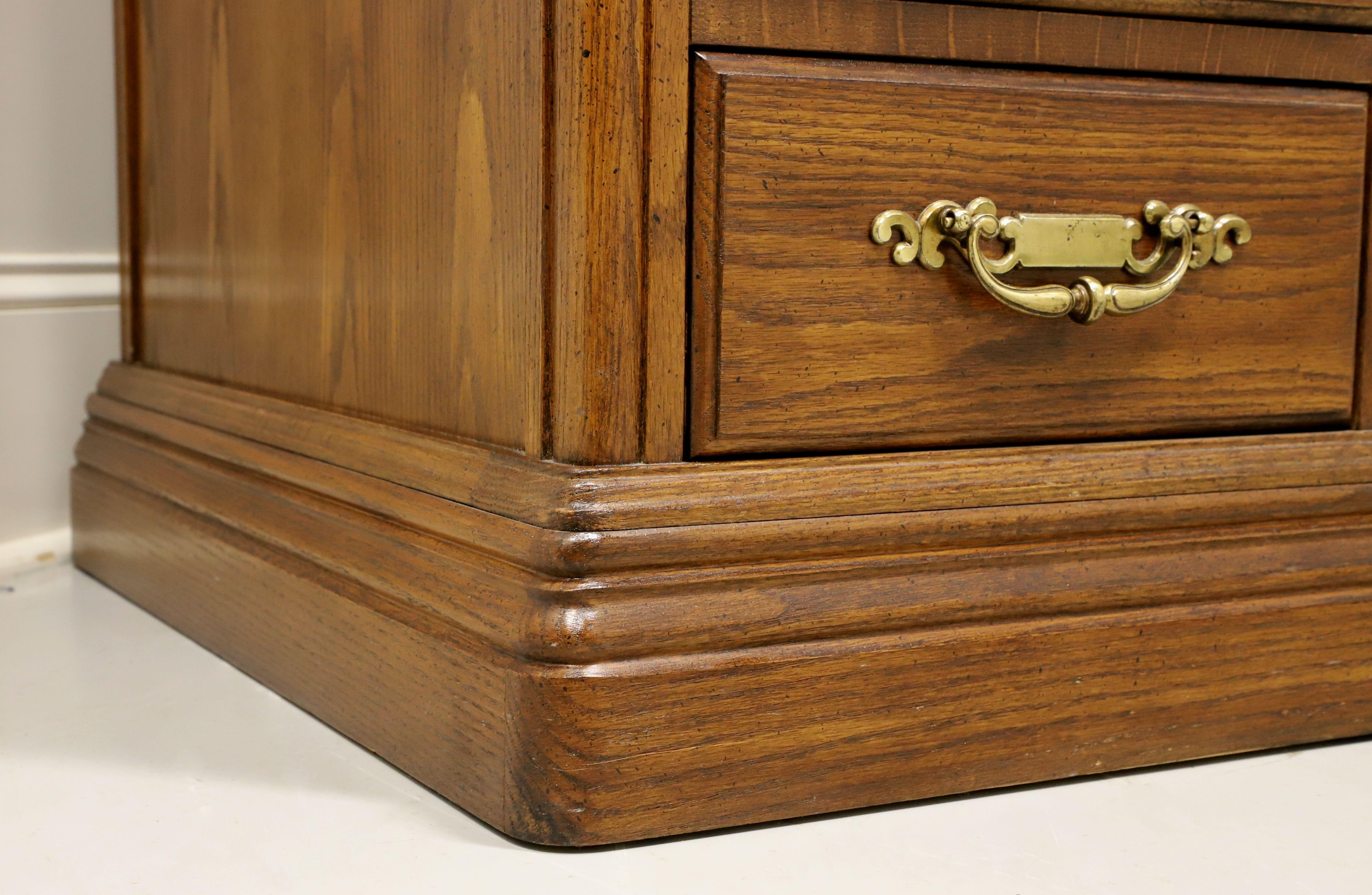 Brass JASPER CABINET Americana Oak Leather Top Traditional Executive Desk For Sale