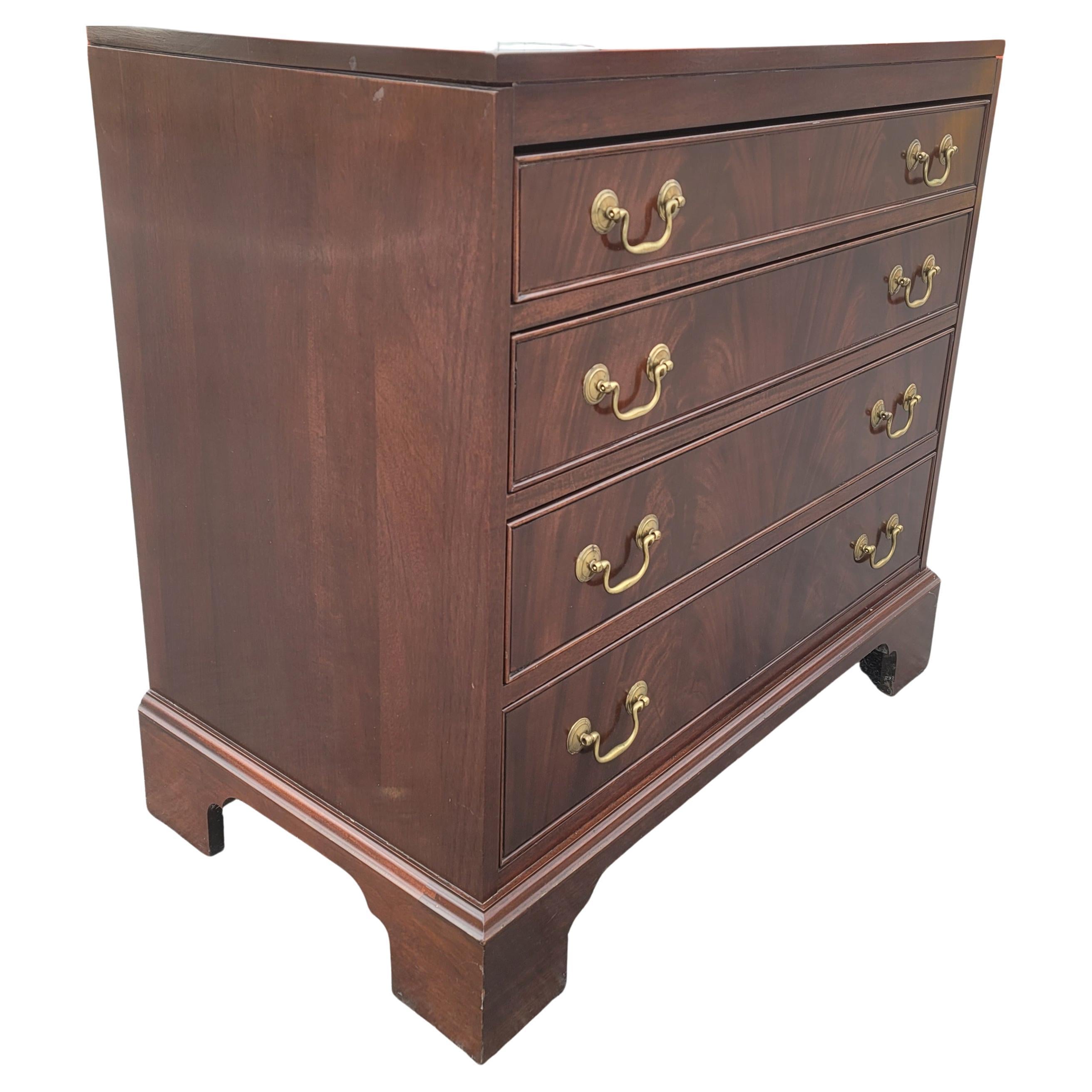 American Jasper Cabinet Chippendale Flame Mahogany Commode Chest of Drawers