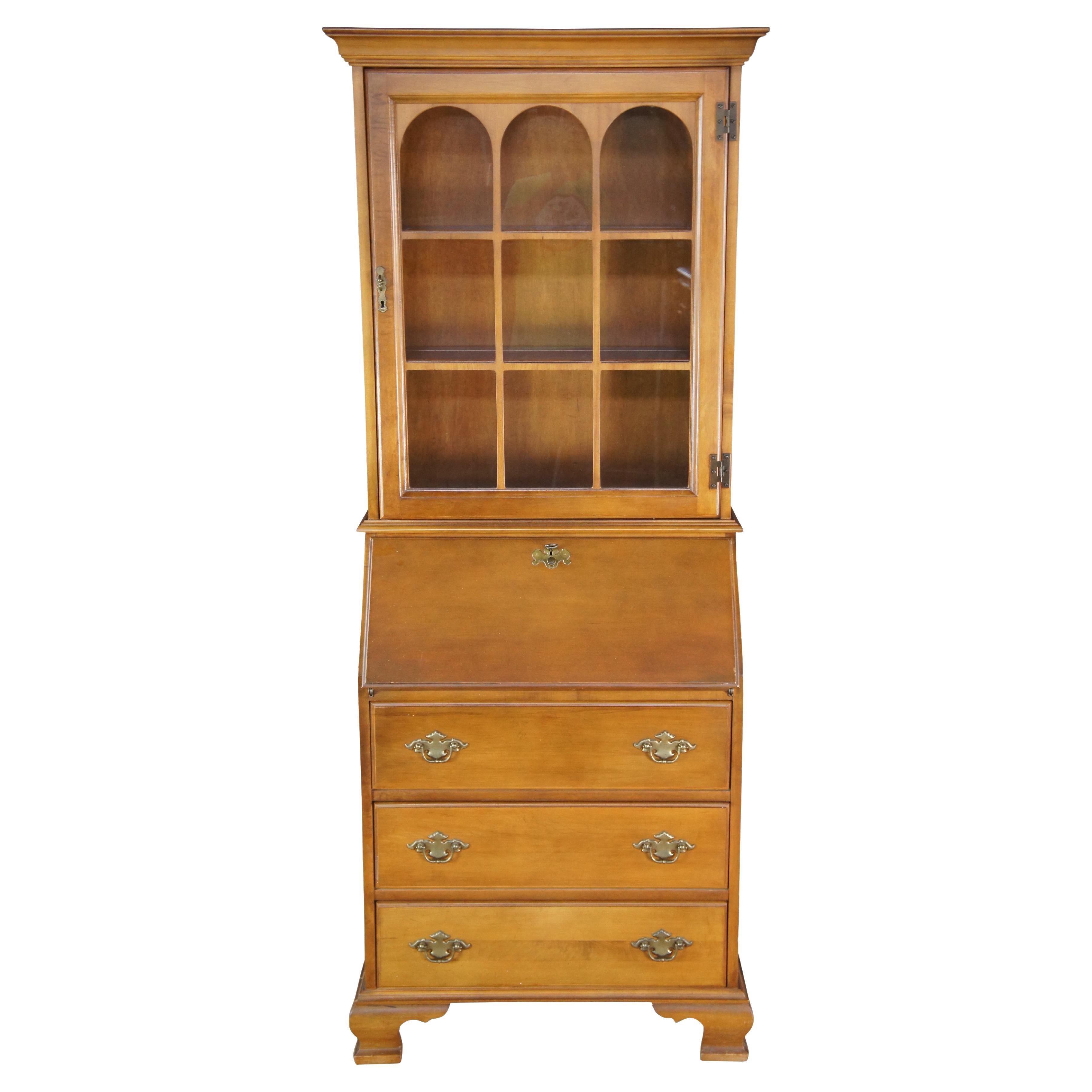 Jasper Early American Colonial Style Petite secrétaire en érable et bibliothèque 72".