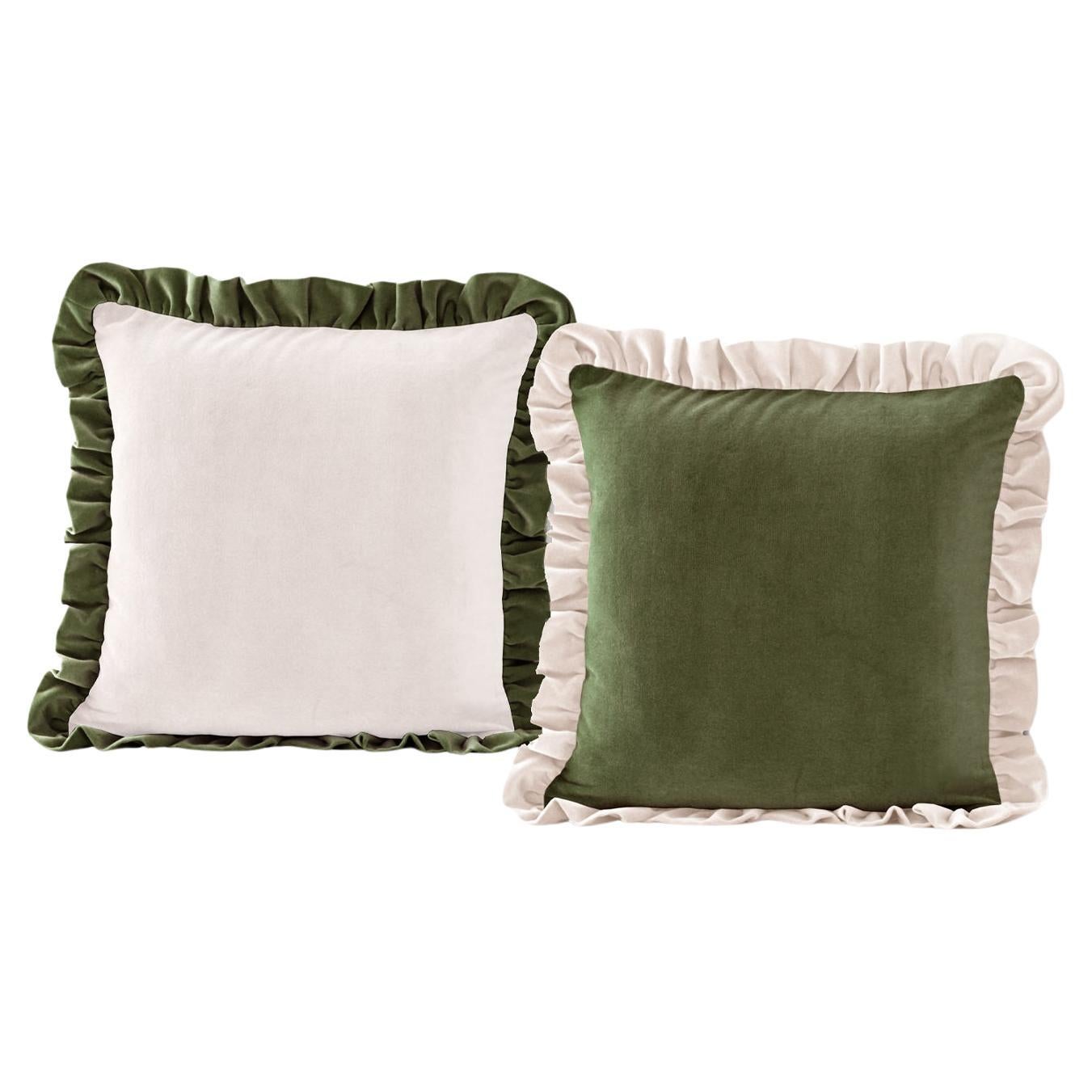 Set di 2 cuscini in velluto deluxe fatti a mano in Jasper Green e Jasper White con ruches
