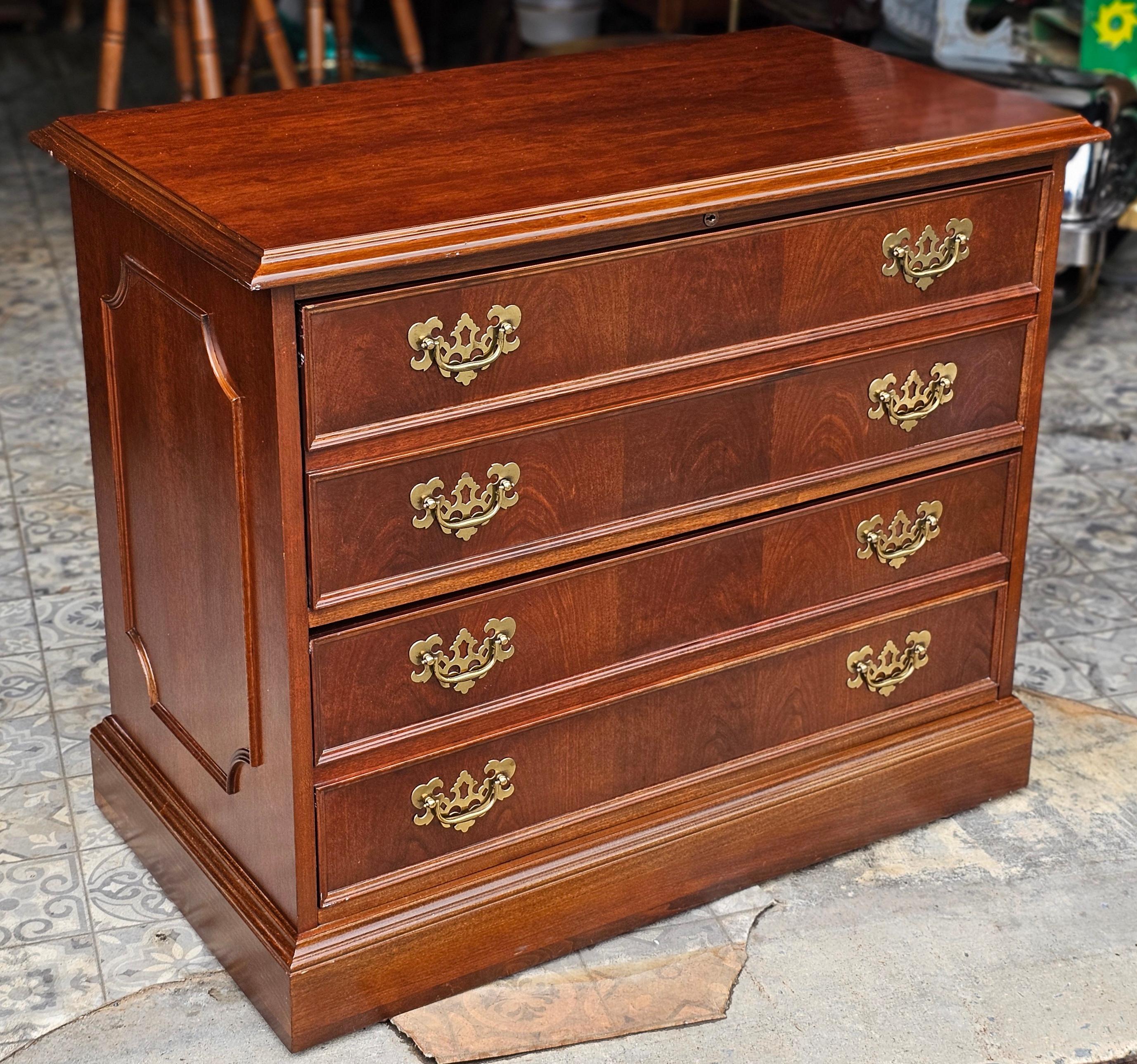 Jasper Mahogany Chippendale Executive Lateral Filing Cabinet For Sale 3