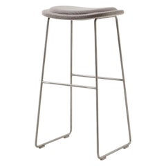 Grand tabouret de bar Hi Pad de Jasper Morrison en tissu Hallingdal bleu par Cappellini