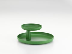 Jasper Morrison Rotatory Tray in Plastic by Vitra