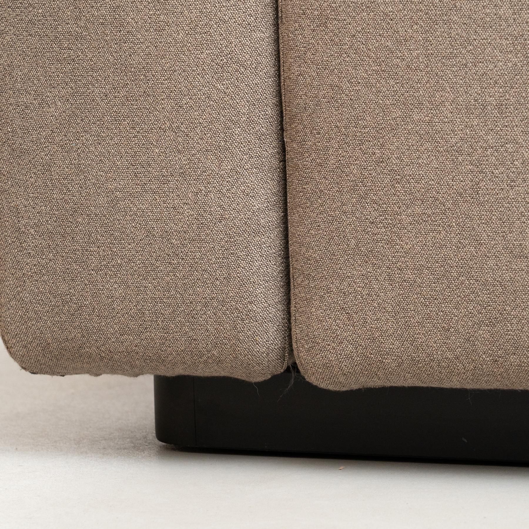 Jasper Morrison Sofa and Otomman Soft Modular Sofa by Vitra For Sale 5